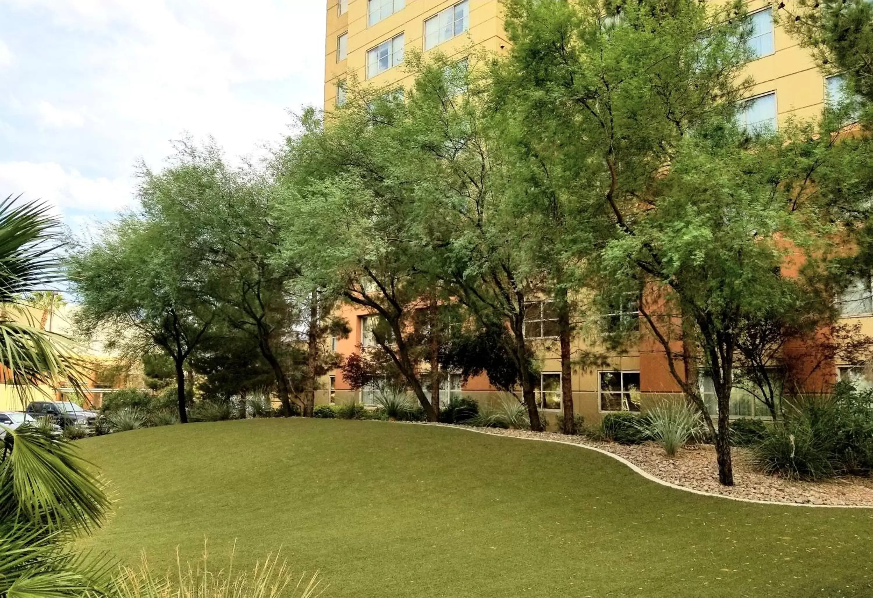 Garden in The Grandview at Las Vegas