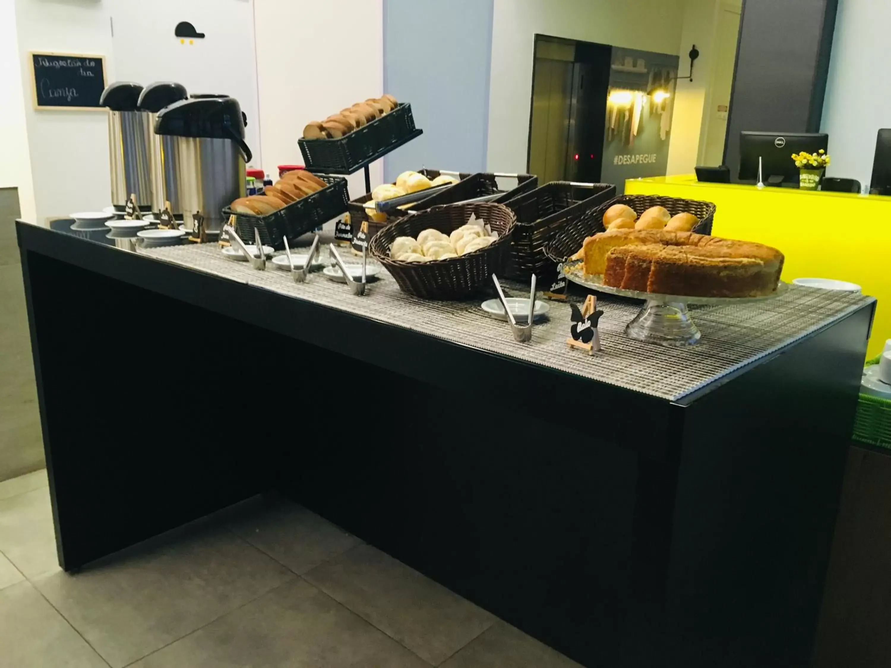 Buffet breakfast in ibis Styles Pouso Alegre