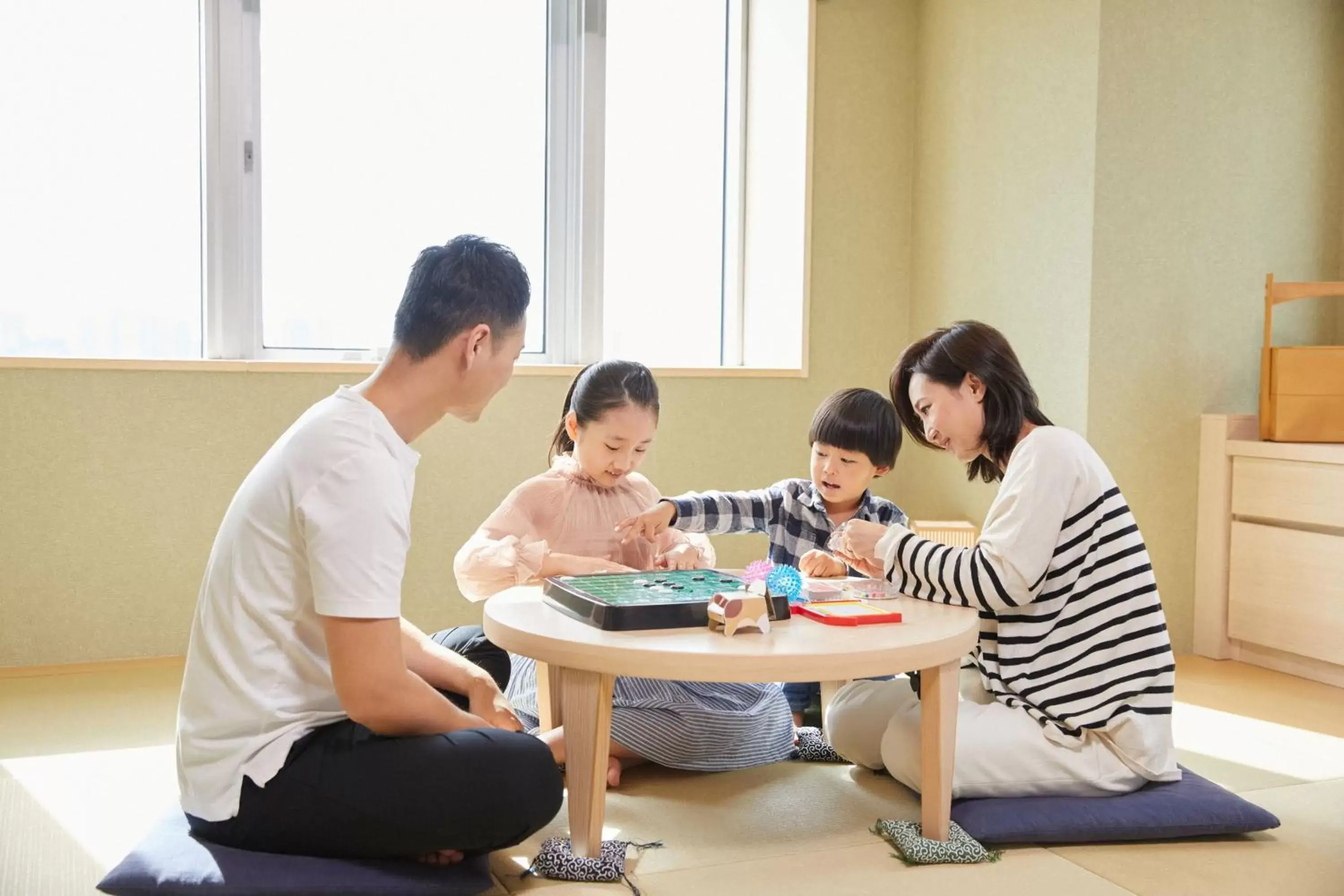 People, Family in karaksa hotel grande Shin-Osaka Tower