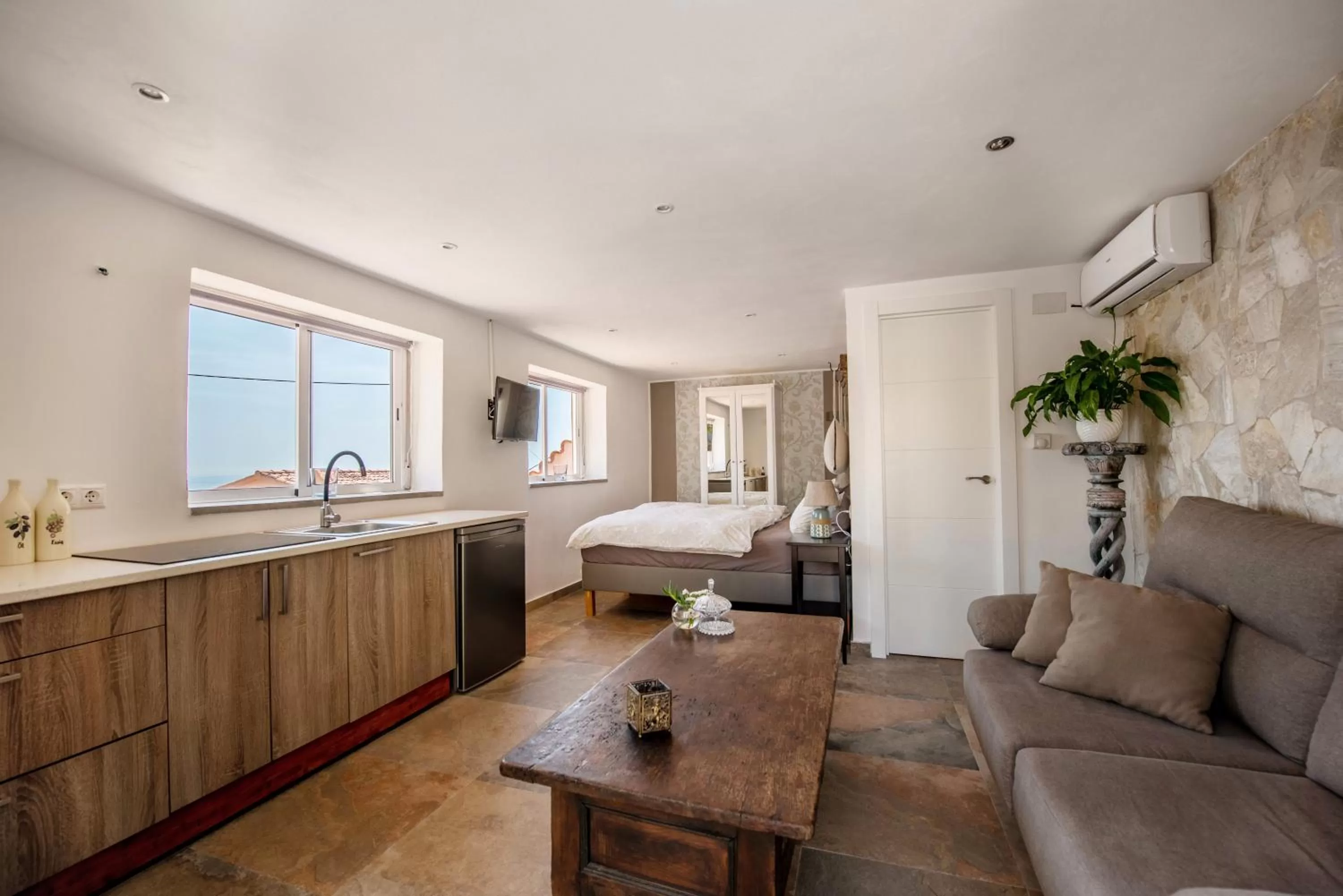 Photo of the whole room in Villa Vista Calpe