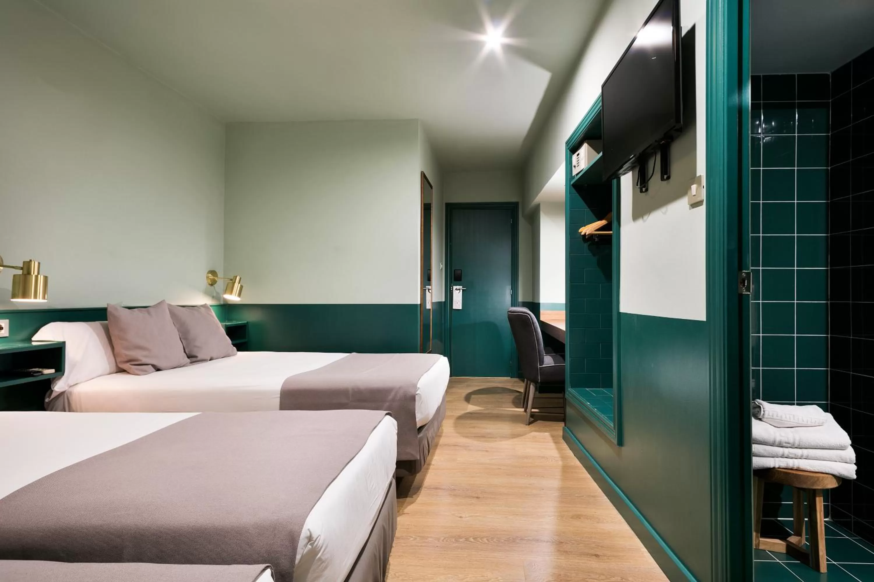 Property building, Bed in Hotel El Call