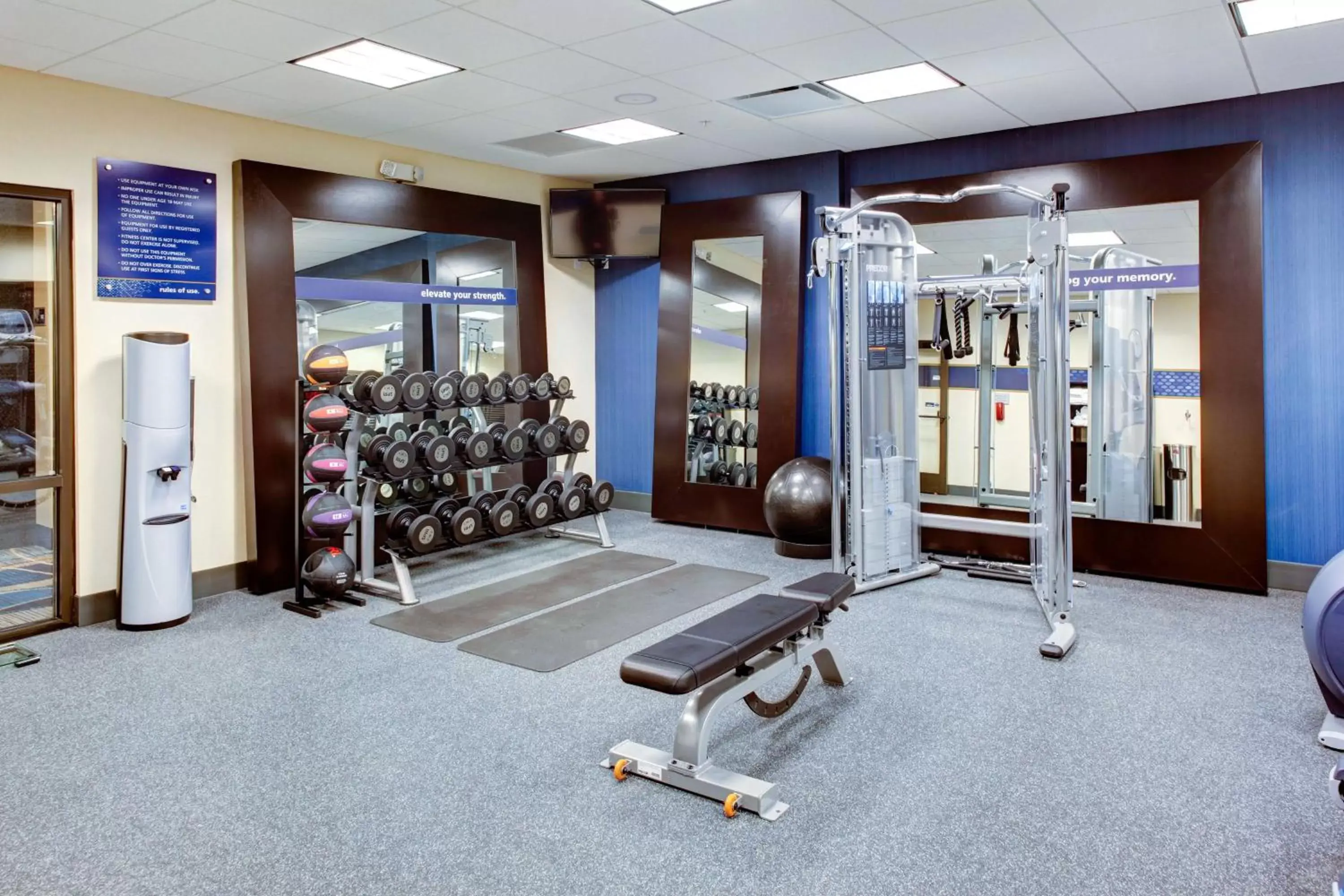 Fitness centre/facilities in Hampton Inn and Suites Columbus, MS Fitness centre/facilities in Hampton Inn and Suites Columbus, MS