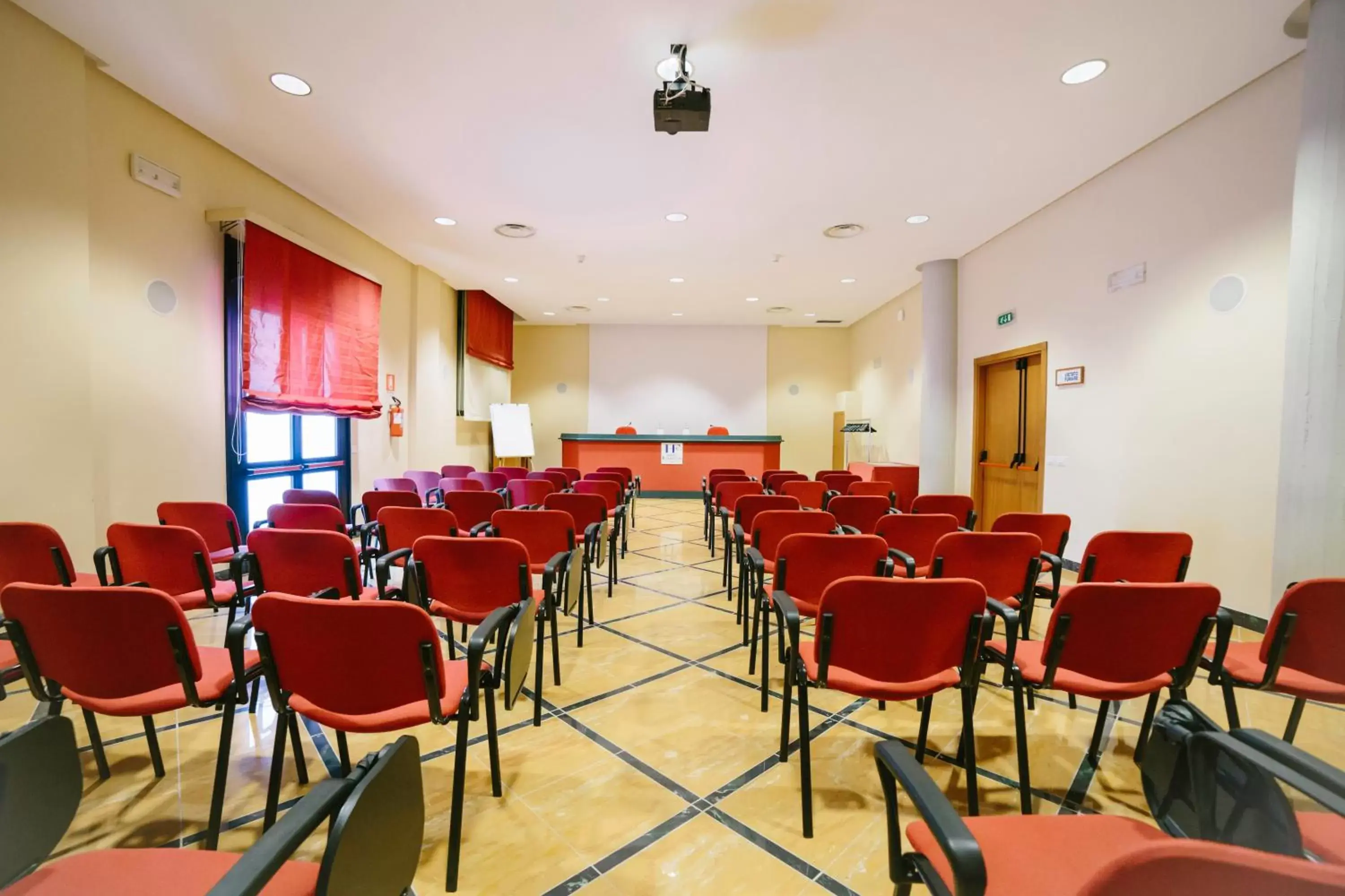 Business facilities in Hotel Residence Federiciano