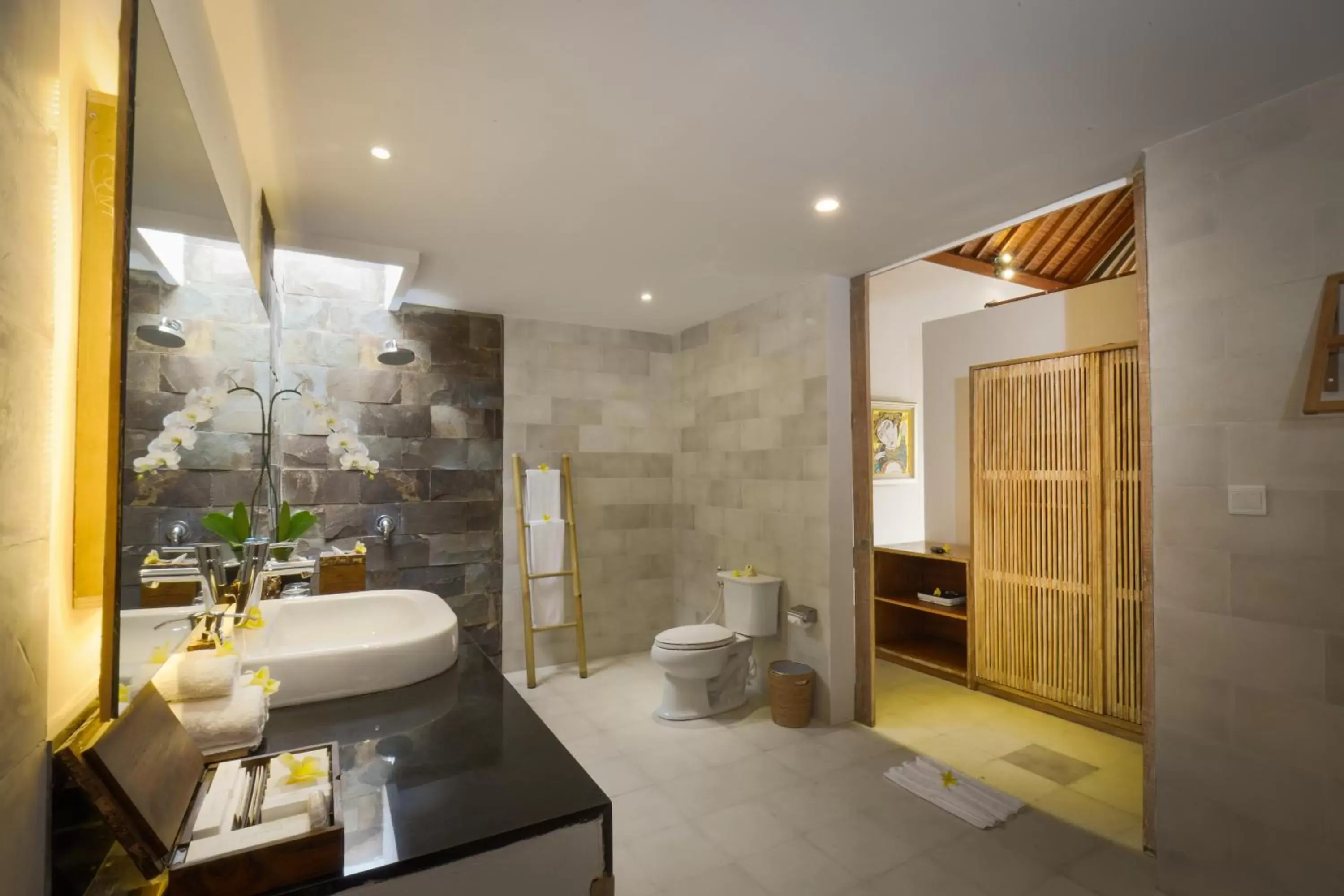 Area and facilities, Bathroom in Purana Boutique Resort