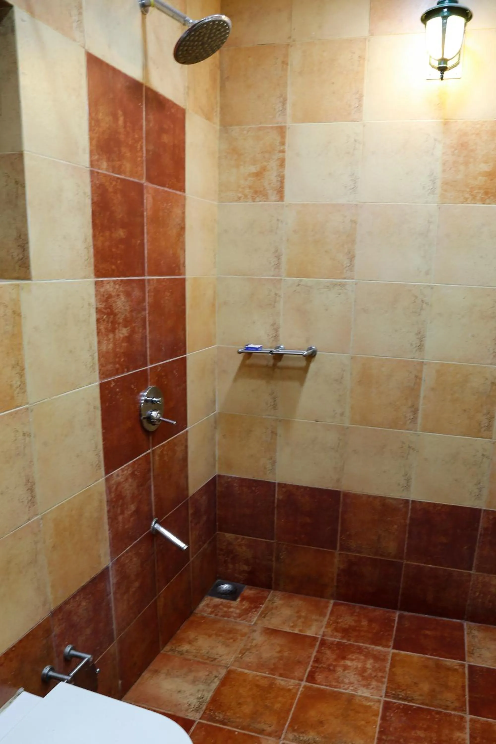 Bathroom in The Colonial Manek Manor By SAH