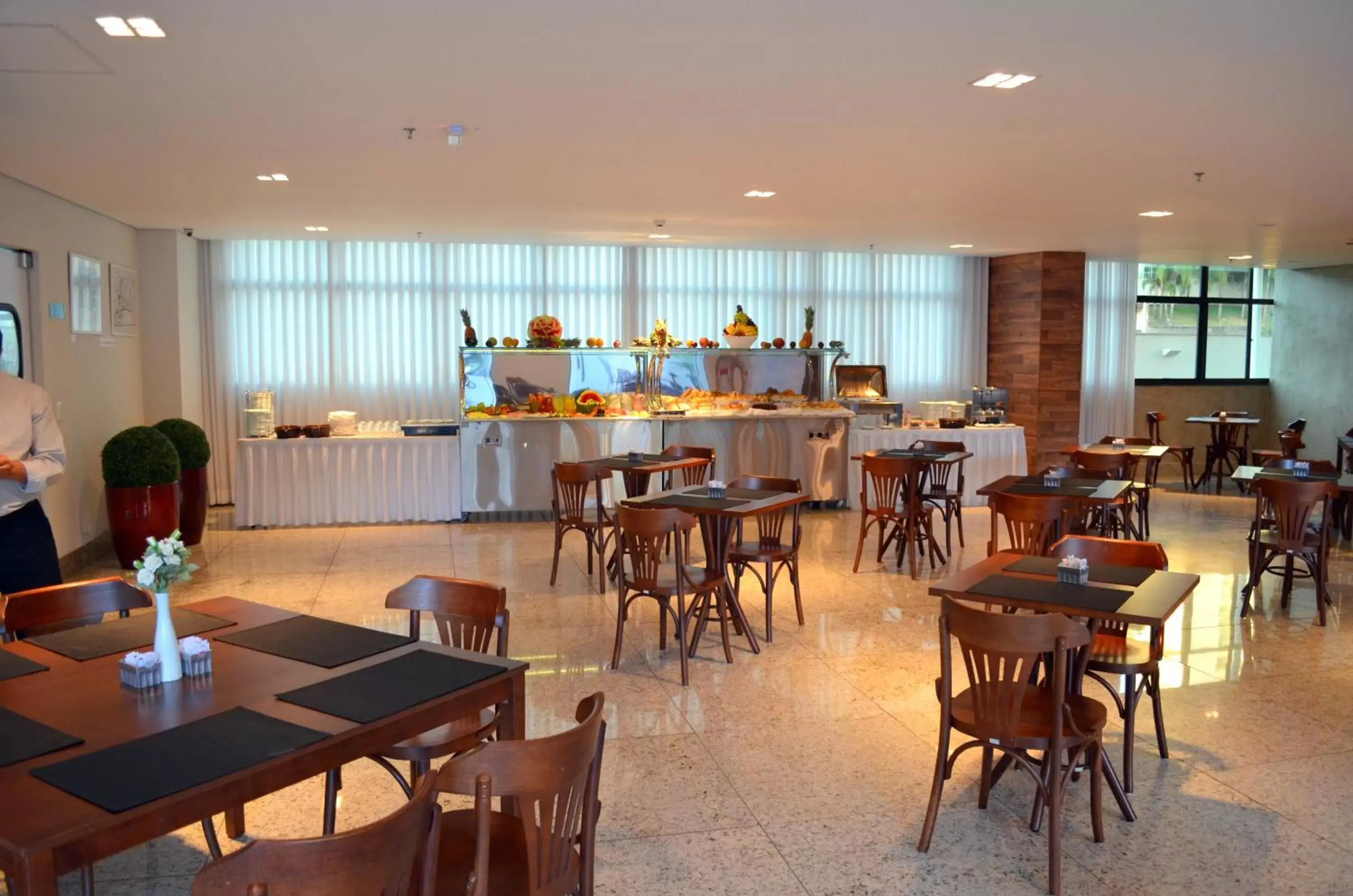 Restaurant/Places to Eat in Ville Celestine Condo Hotel e Eventos