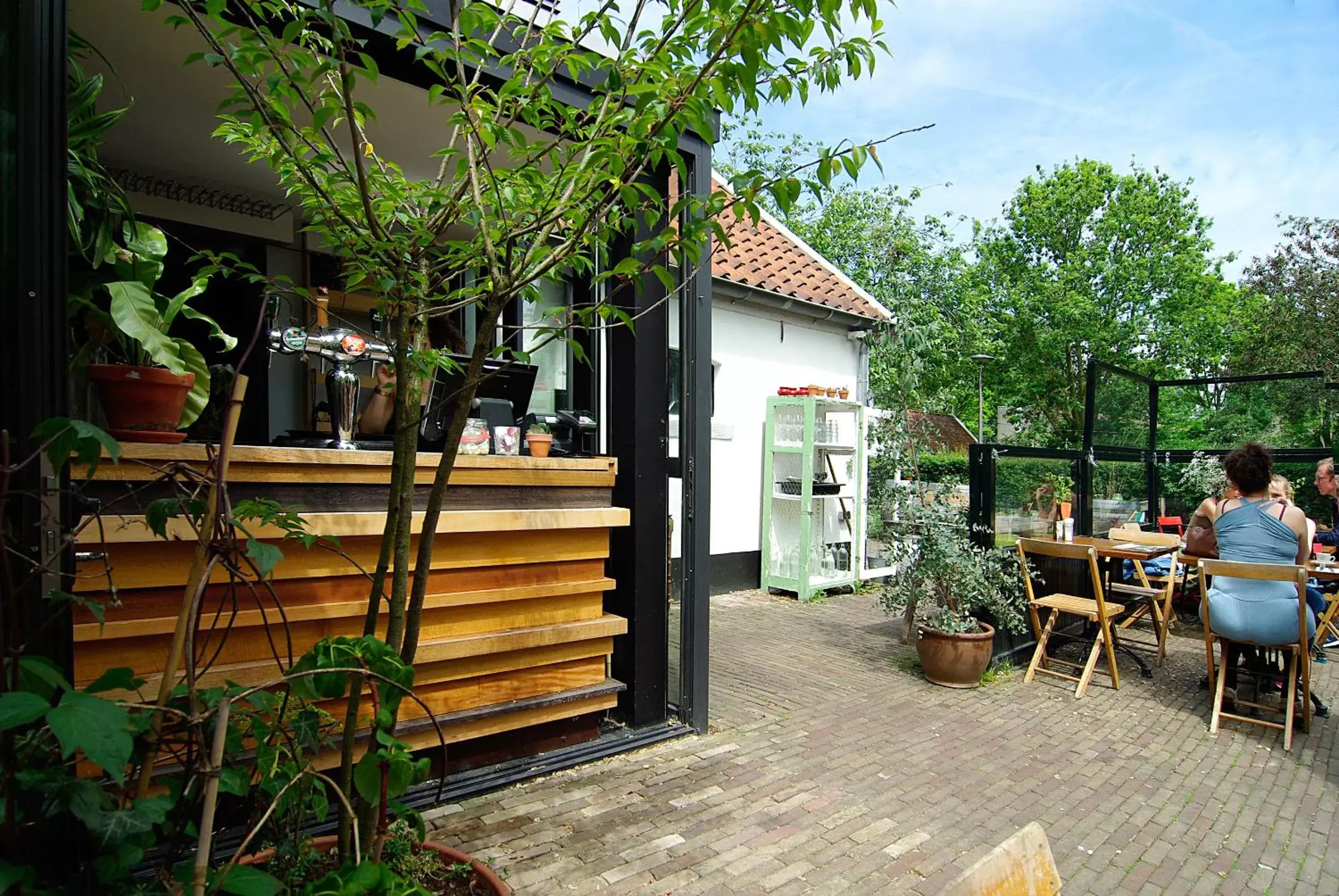 Restaurant/places to eat in Authentic Farmhouse - De Vergulden Eenhoorn