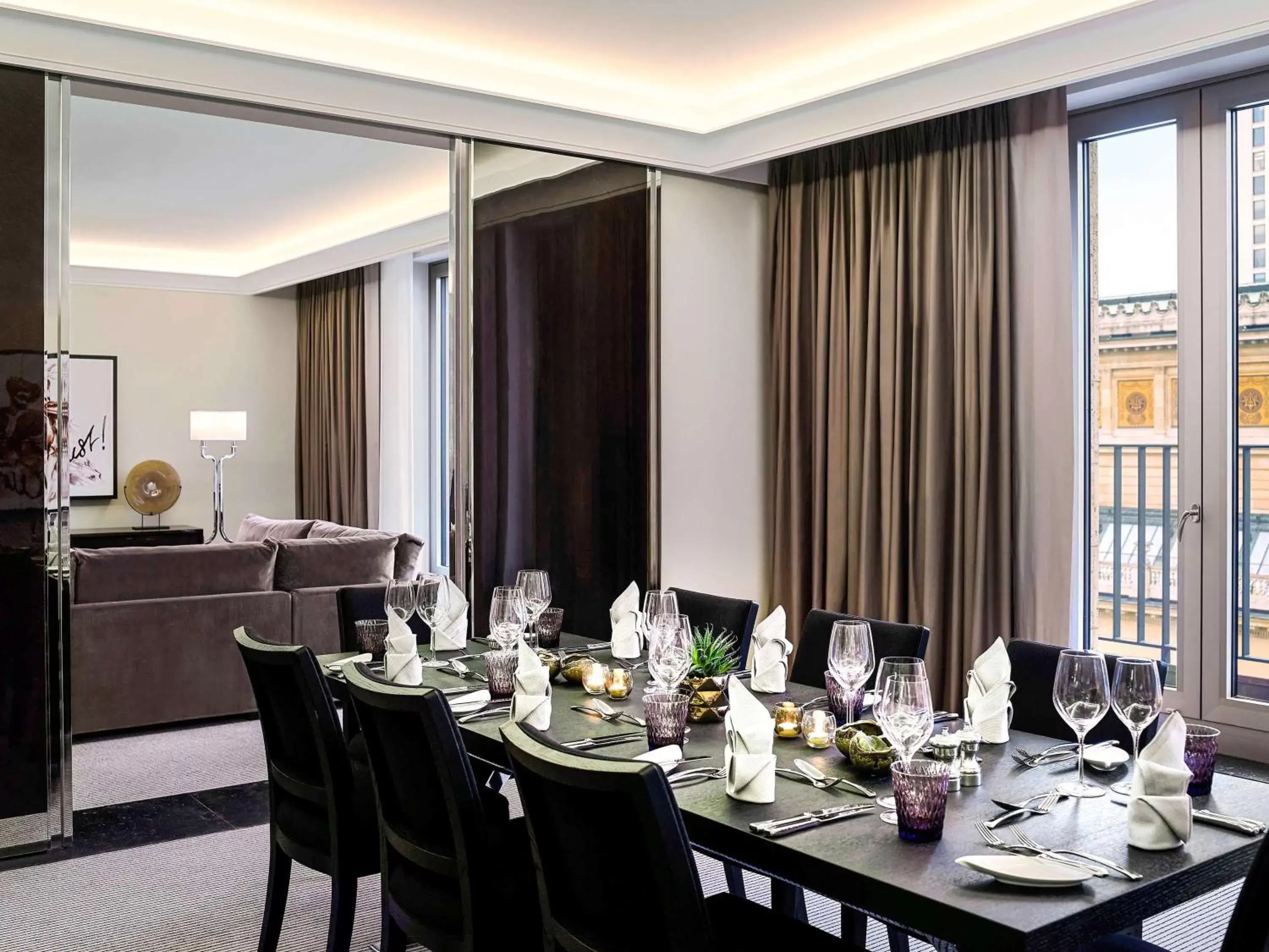 Photo of the whole room in Sofitel Frankfurt Opera Photo of the whole room in Sofitel Frankfurt Opera