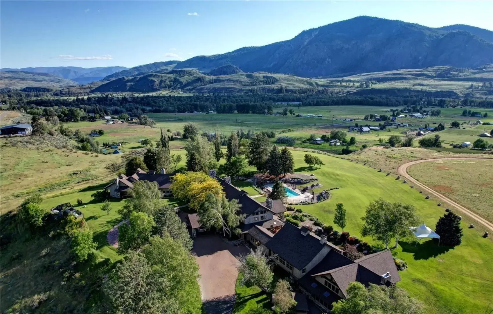 Property building, Bird's-eye View in Casia Lodge and Ranch