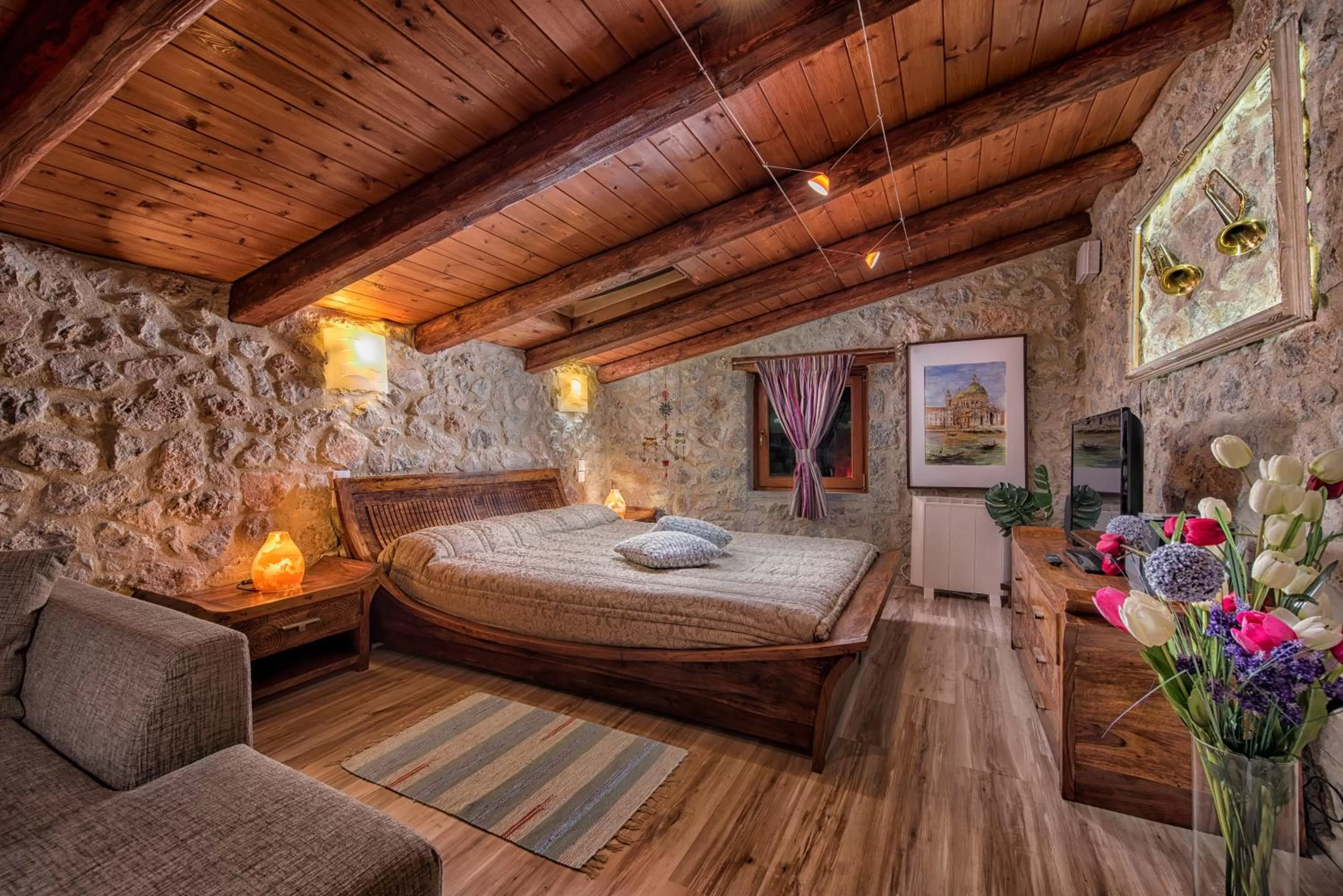 Photo of the whole room, Bed in ViP Chalet 4 Seasons