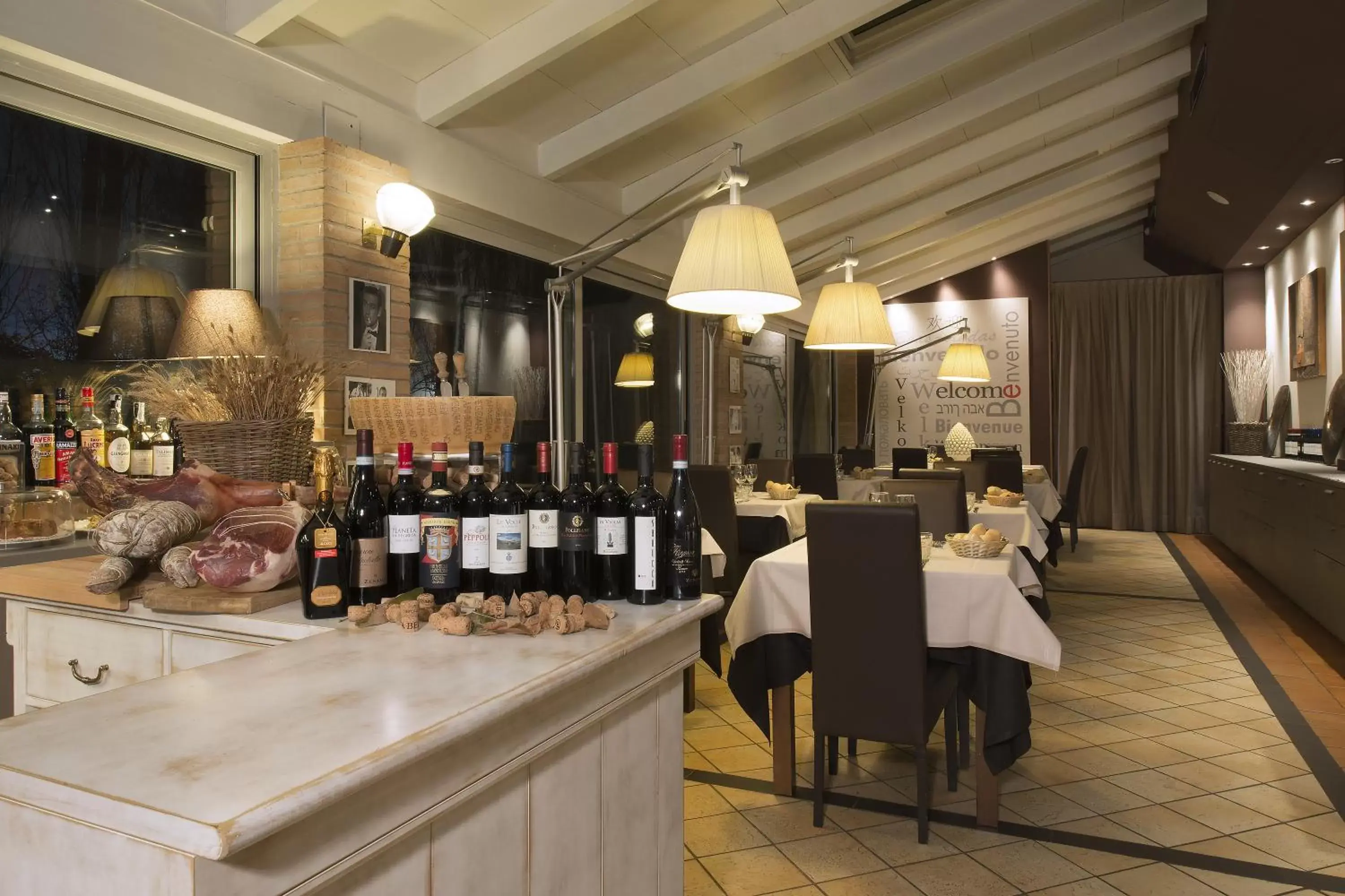 Restaurant/Places to Eat in CDH Hotel Villa Ducale