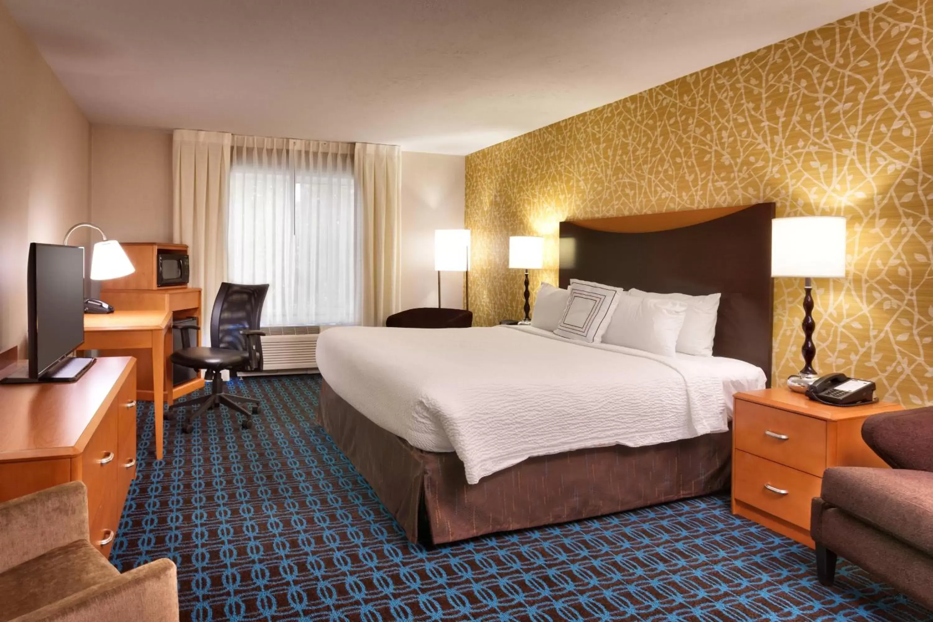 Photo of the whole room, Bed in Fairfield Inn & Suites Richfield
