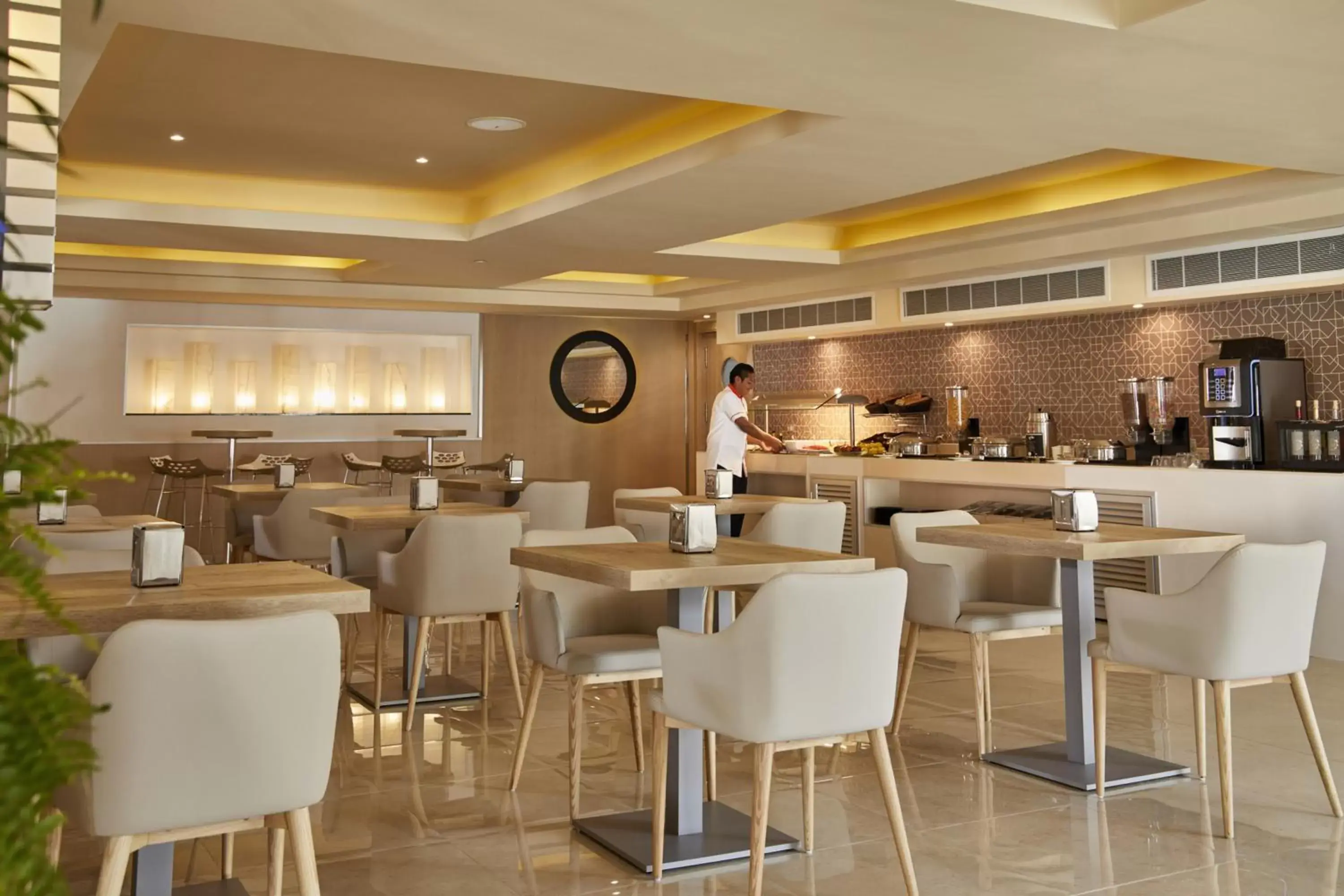 Restaurant/places to eat in Riu Palace Riviera Maya - All Inclusive Restaurant/places to eat in Riu Palace Riviera Maya - All Inclusive