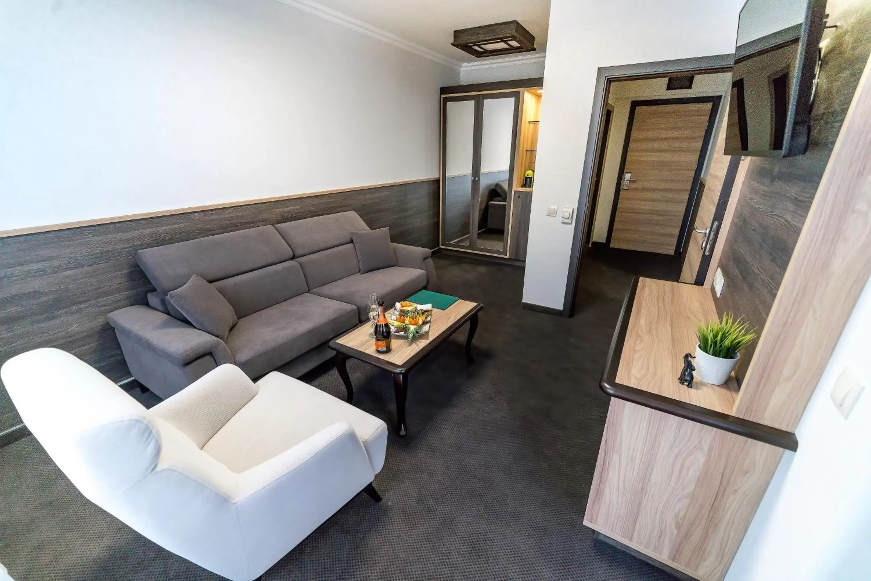 Living room, Seating Area in Hotel ZOO Sofia - Secured Paid Parking