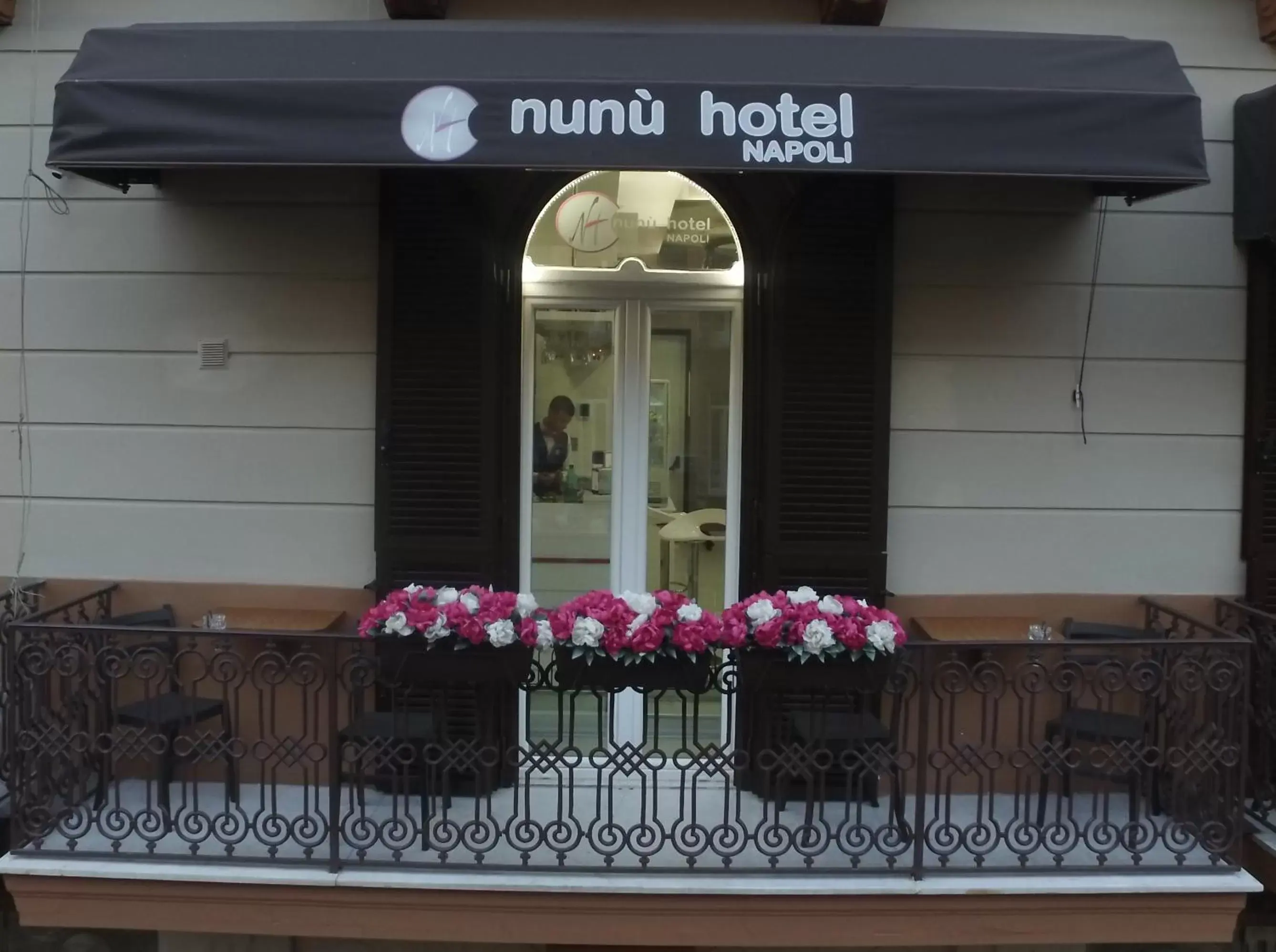 Property building in Hotel Nunù