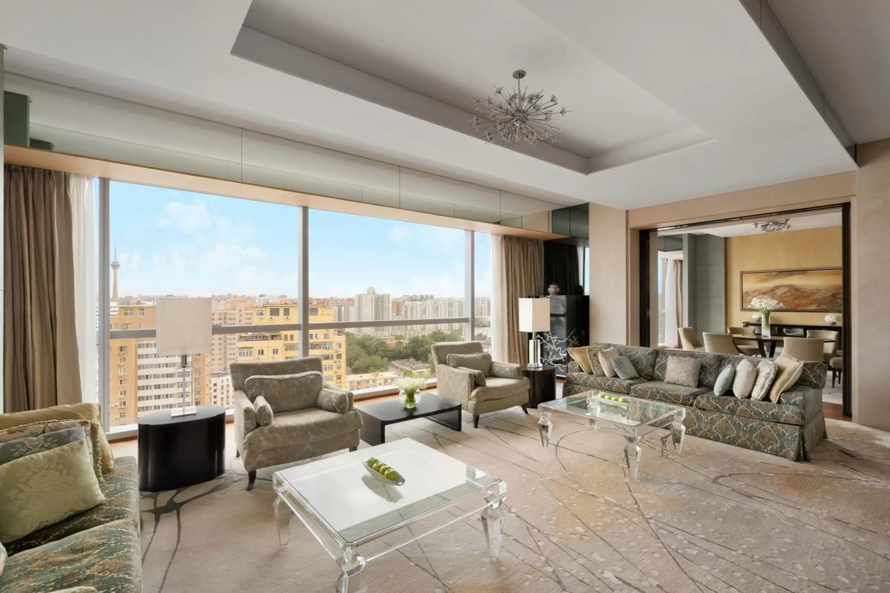 Living room, Seating Area in Shangri-La Beijing