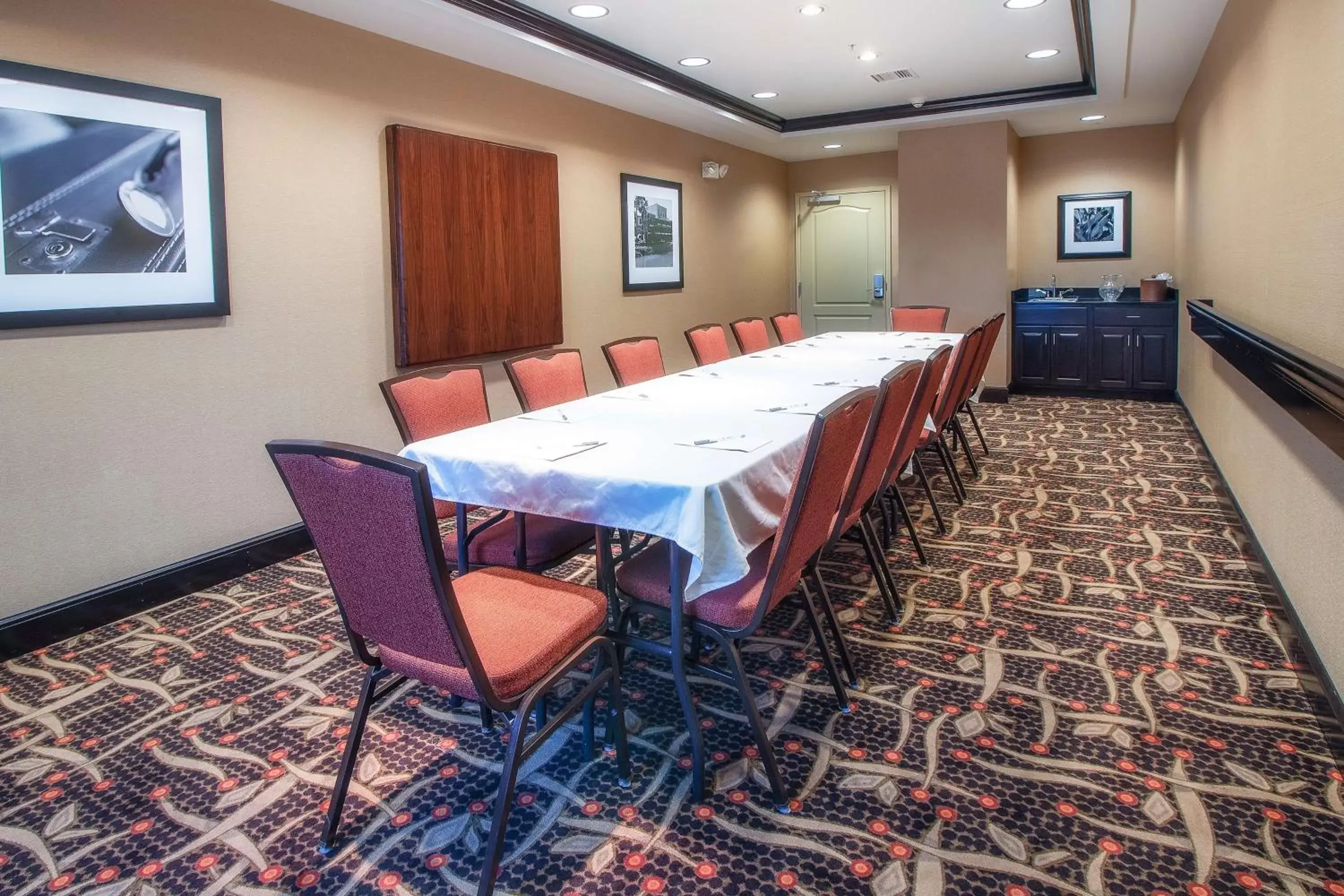 Meeting/conference room in Hampton Inn Oxford/Miami University Area