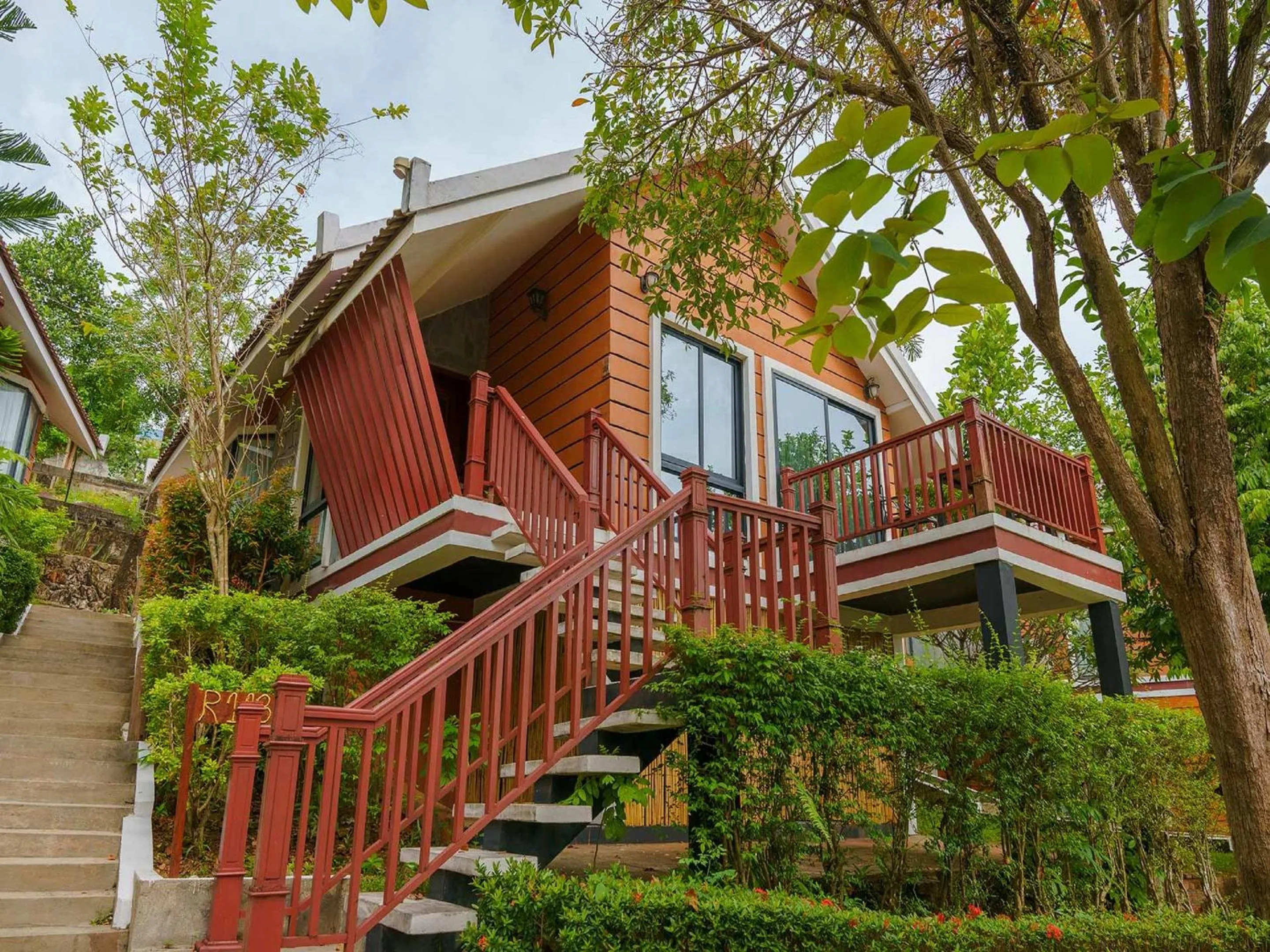 Property building in 360 Resort