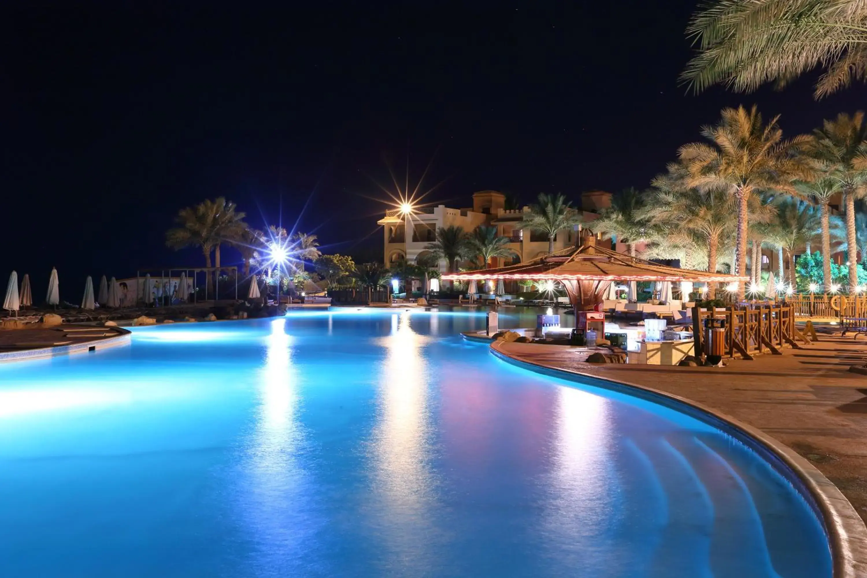Lounge or bar in Rehana Royal Beach Resort - Aquapark & Spa - Family & Couples Only - Premium Ultra All-Inclusive 24H Lounge or bar in Rehana Royal Beach Resort - Aquapark & Spa - Family & Couples Only - Premium Ultra All-Inclusive 24H