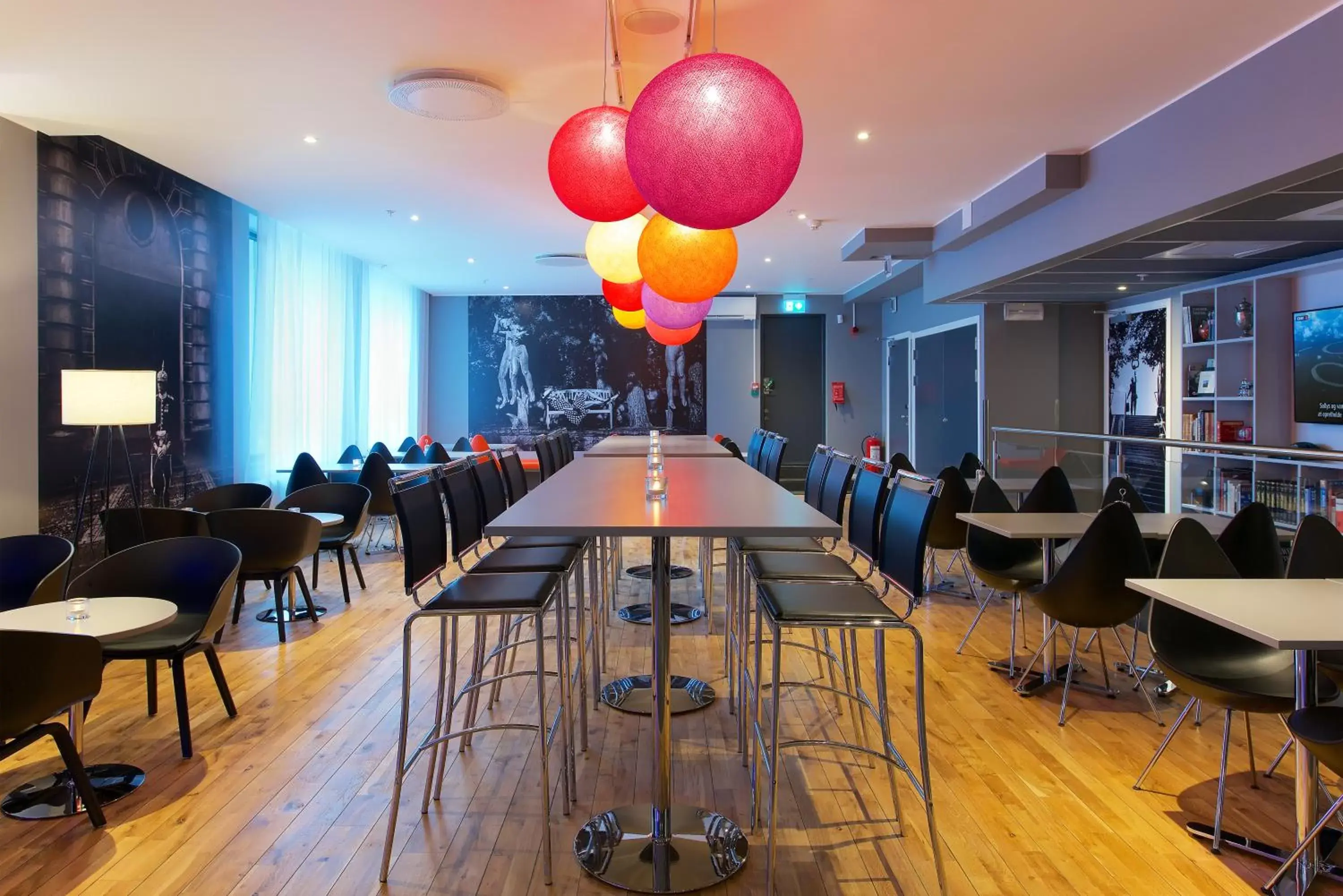 Restaurant/Places to Eat in Connect Hotel Kista