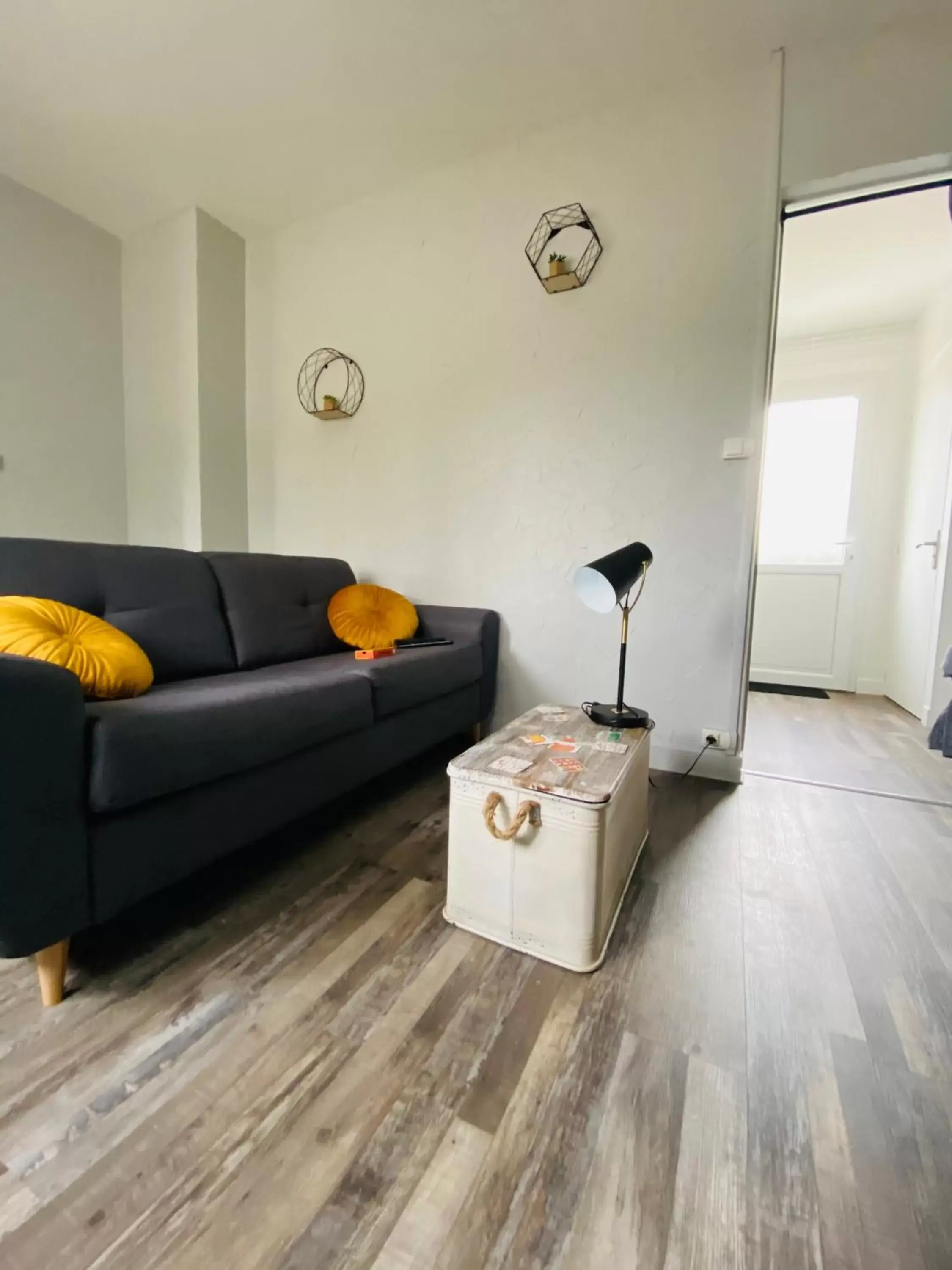 Living room, Seating Area in Le Village de la Champagne - Slowmoov