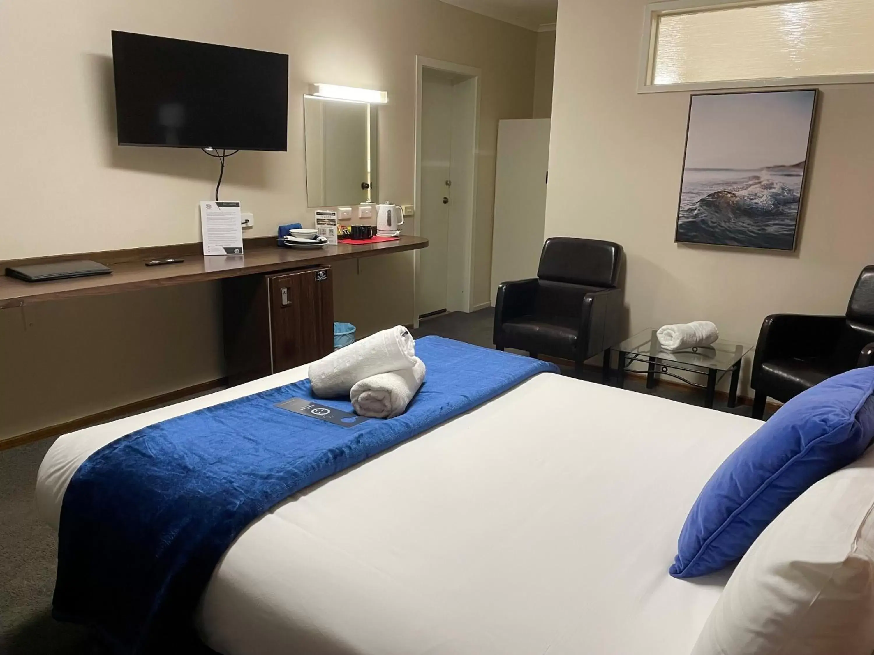 TV and multimedia, Bed in City Heart Motel Warrnambool