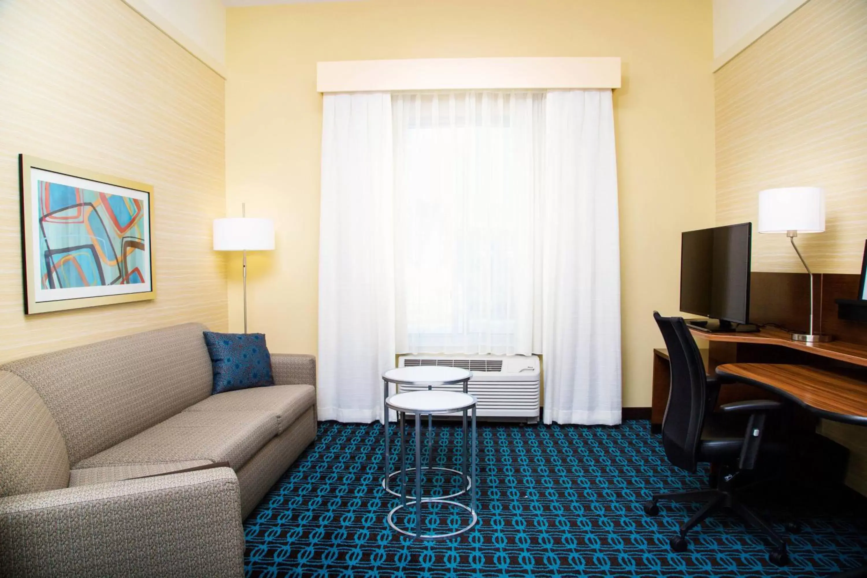 Bedroom, Seating Area in Fairfield Inn & Suites by Marriott Pocatello