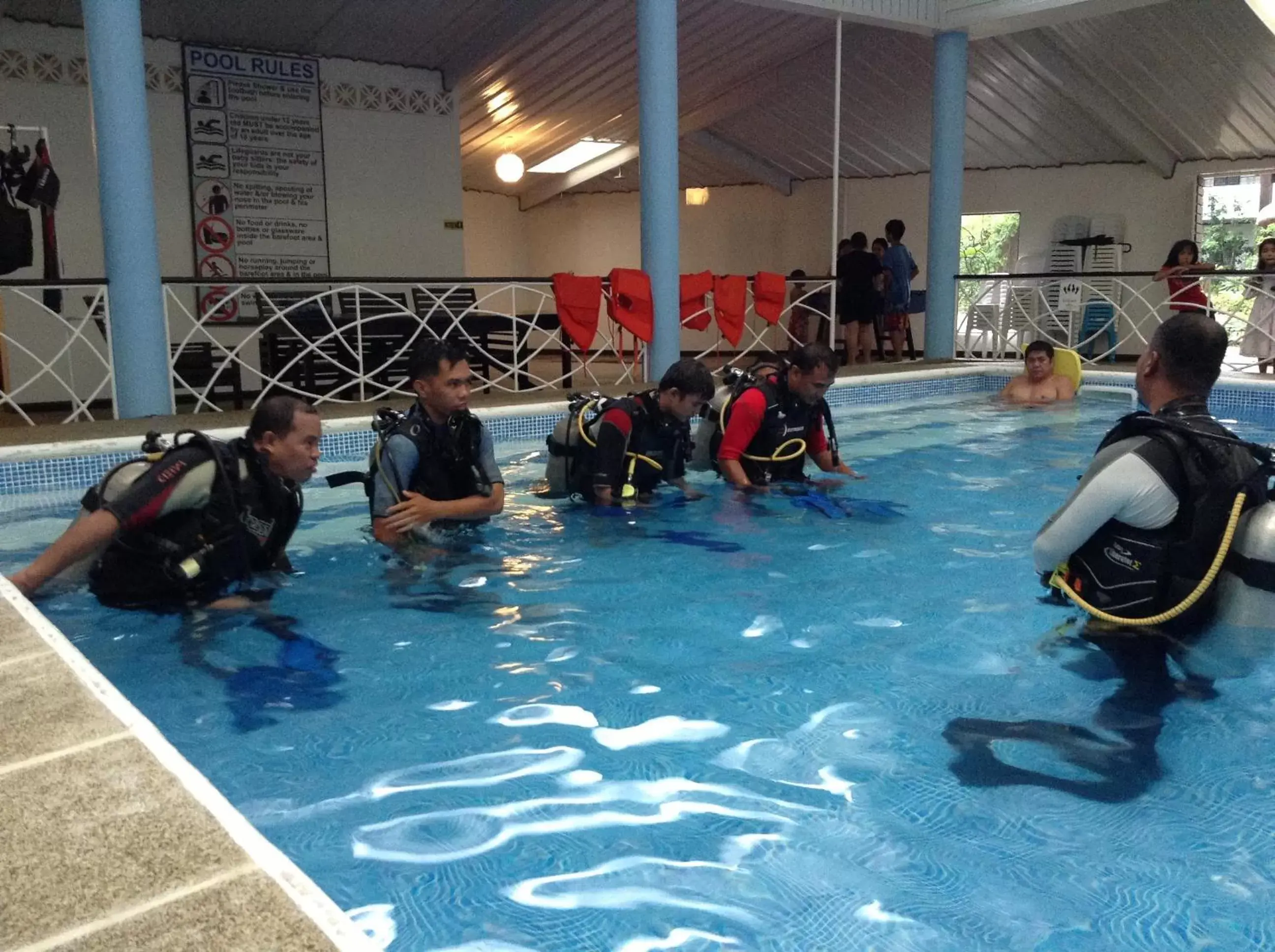 Diving, Swimming Pool in Balay Tuko Garden Inn