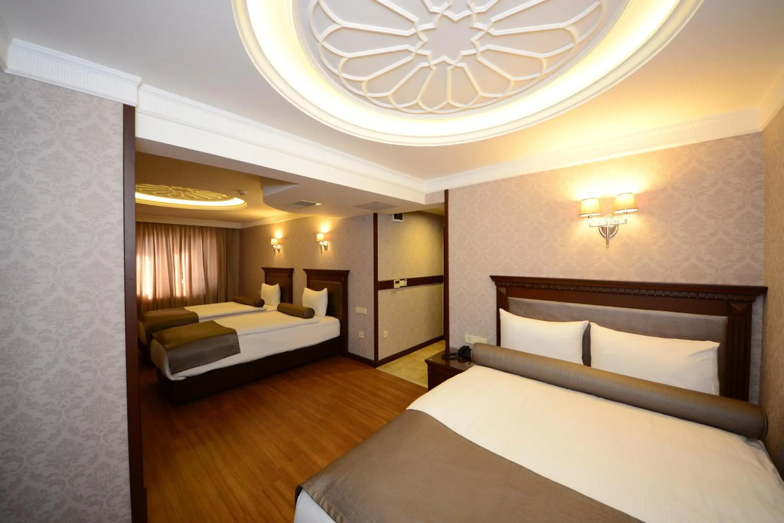 Photo of the whole room, Bed in Grand Bazaar Hotel