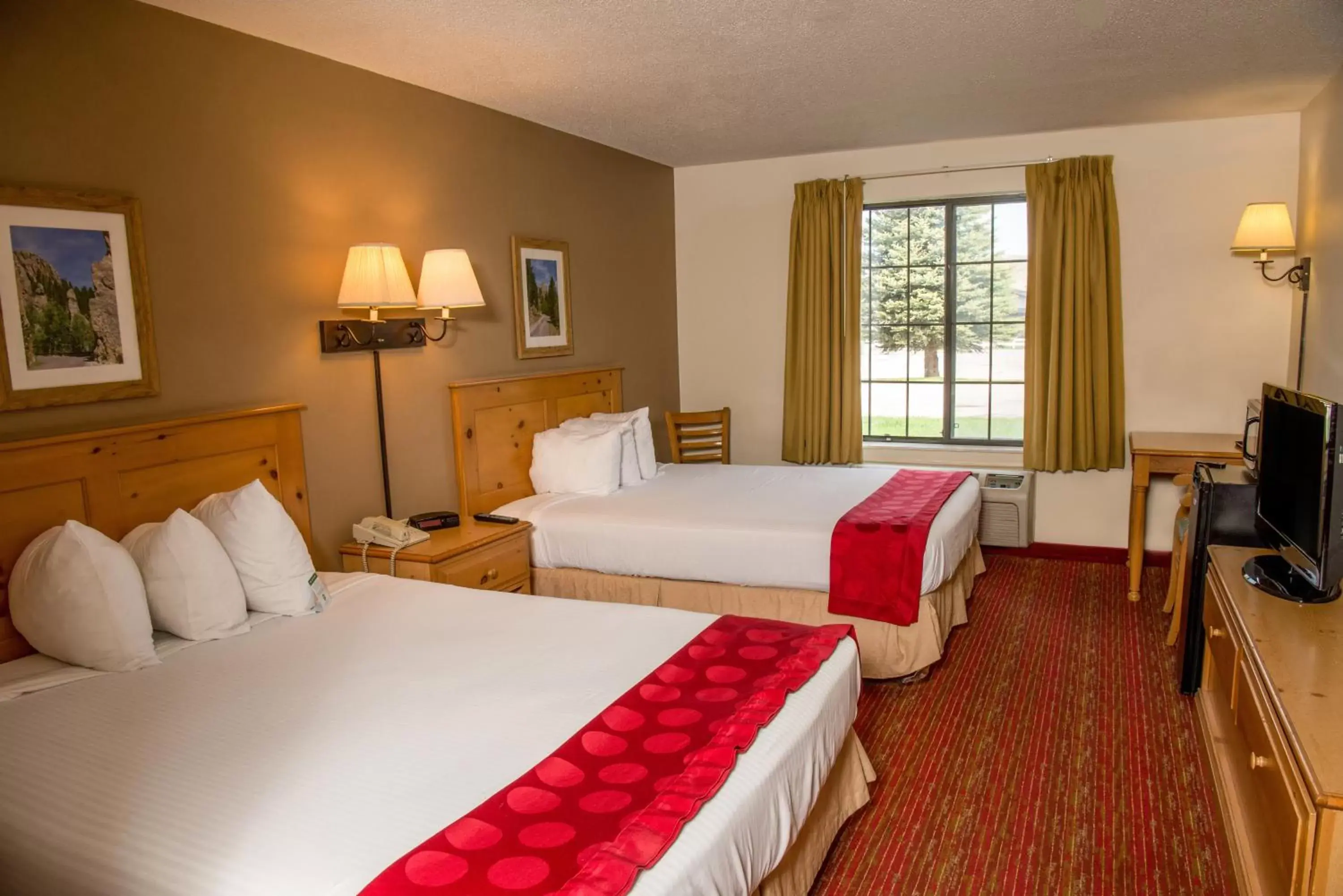 Queen Room with Two Queen Beds - Non-Smoking in Summerset Hotel and Suites Rapid City West