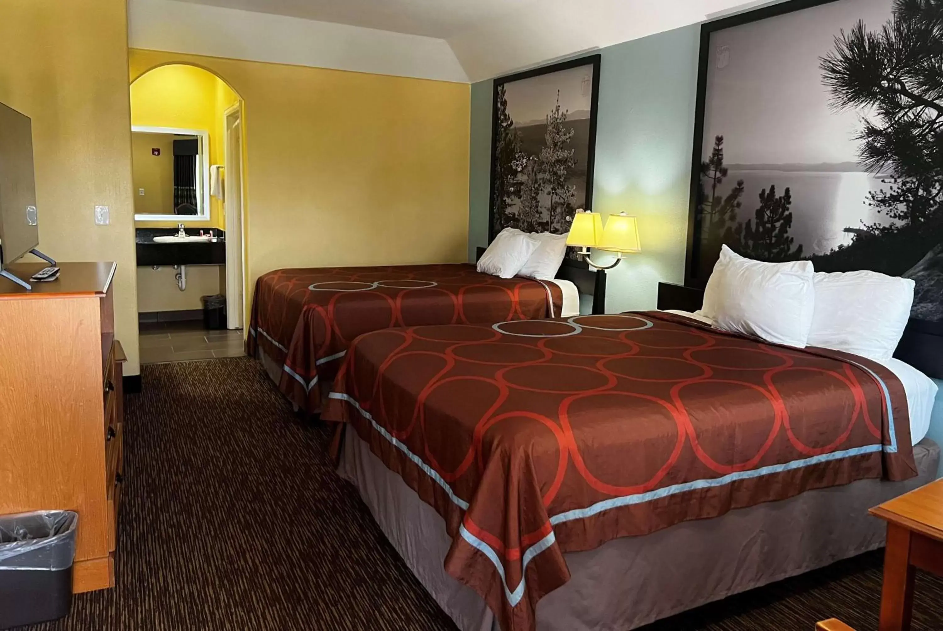 Photo of the whole room, Bed in Super 8 by Wyndham Montgomery/ Lake Conroe