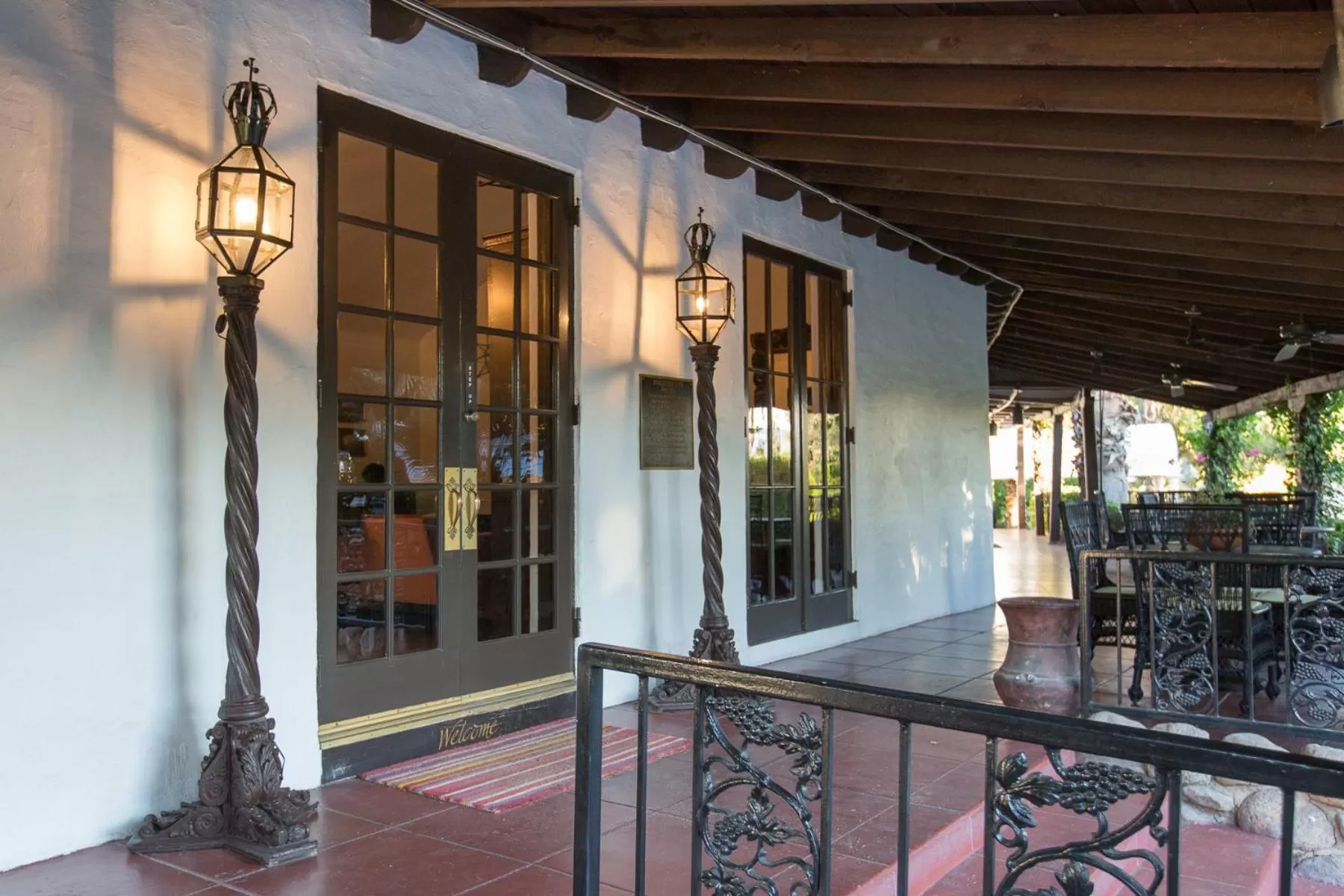 Ingleside Estate Hotel & Bungalows- Adults Only