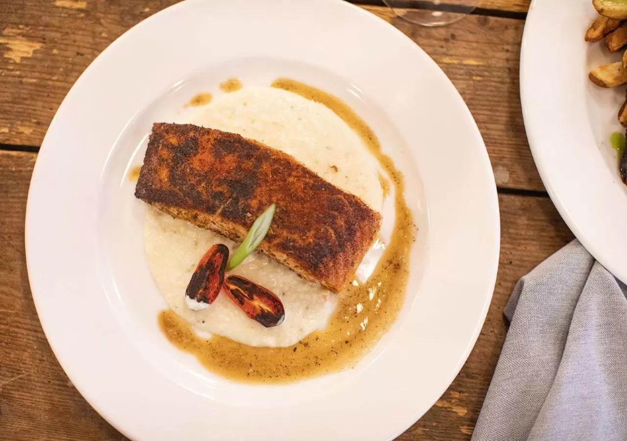 Restaurant/places to eat in Wylder Windham