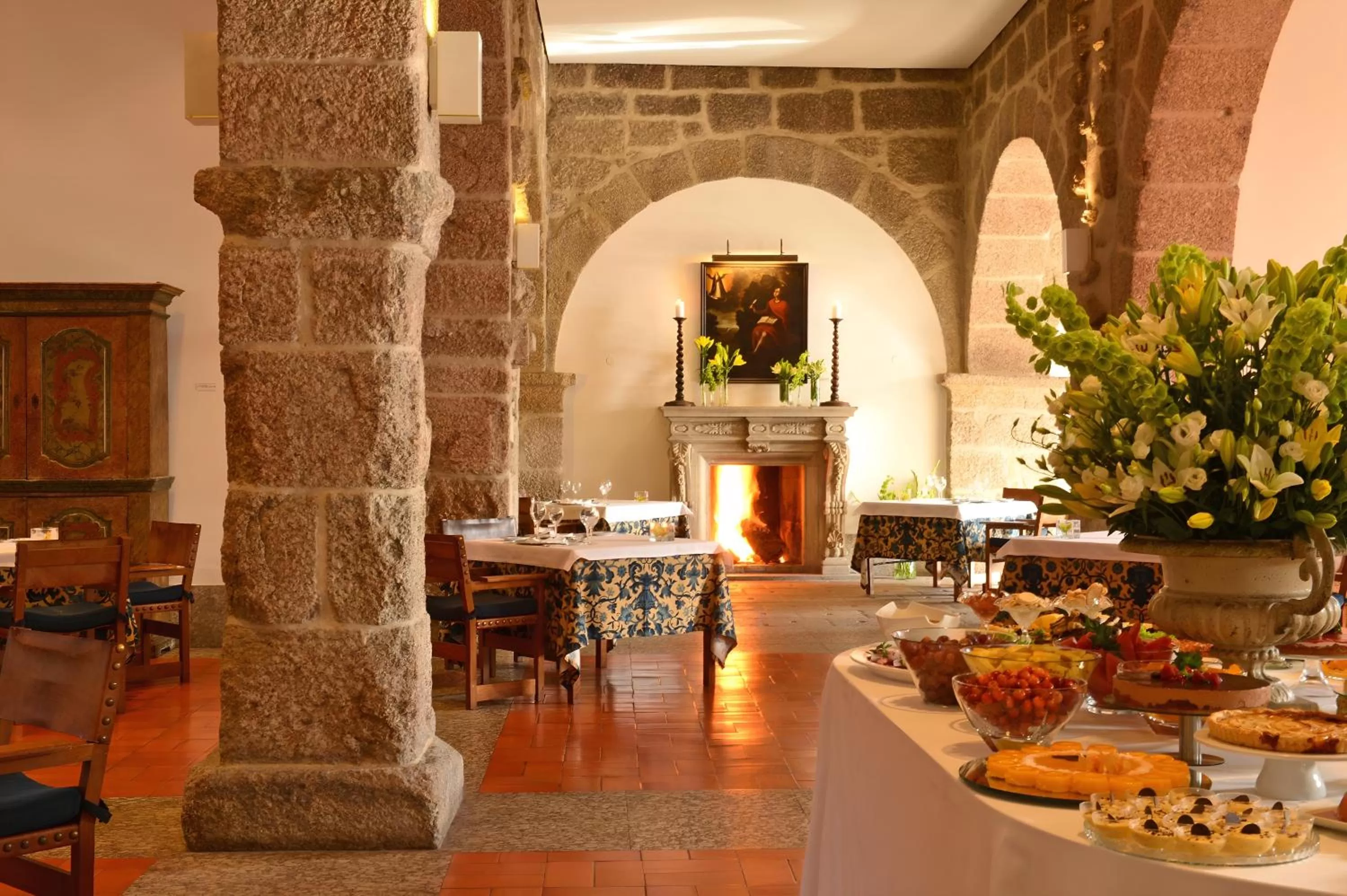 Restaurant/places to eat in Pousada Mosteiro de Guimaraes