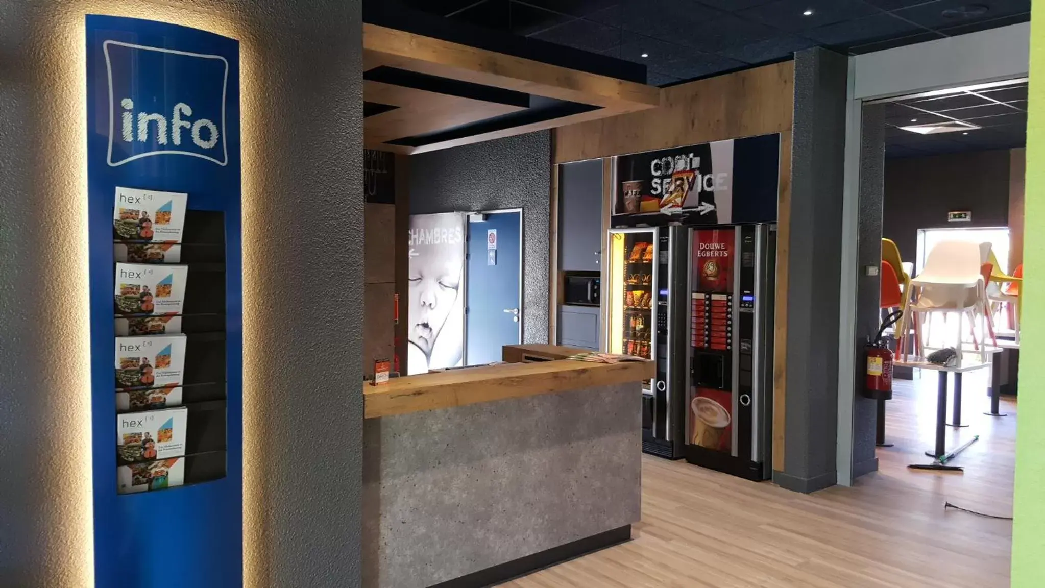 Lobby or reception, Lounge/Bar in ibis Budget Luxembourg Aeroport