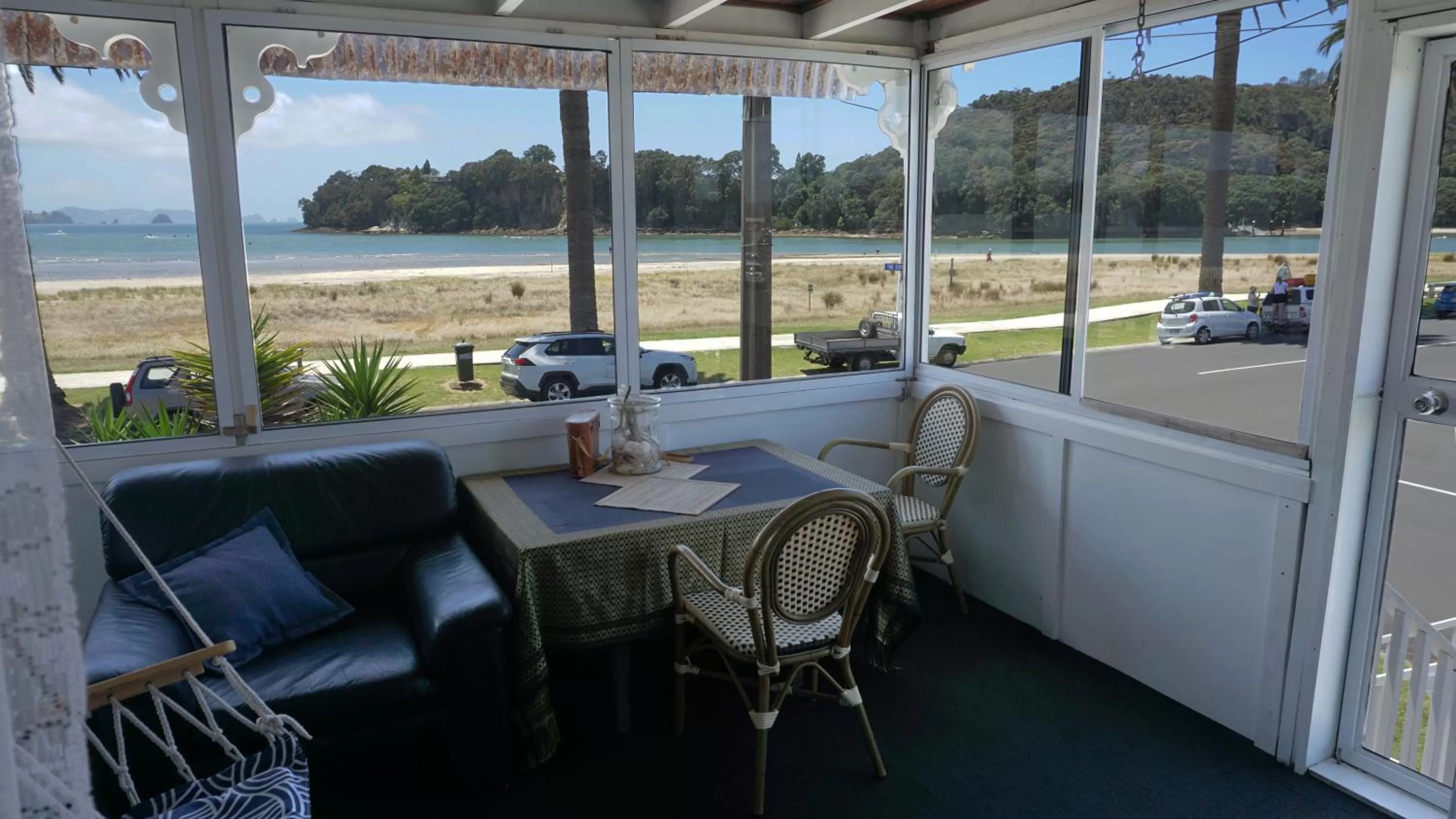Balcony/Terrace in Nana Glads Beachfront Accommodation