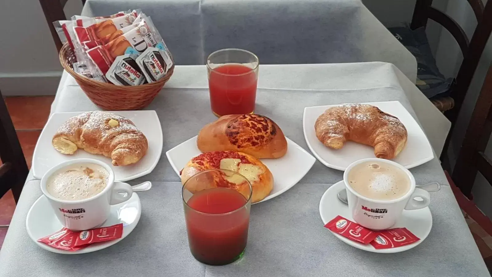 Italian breakfast in Populus