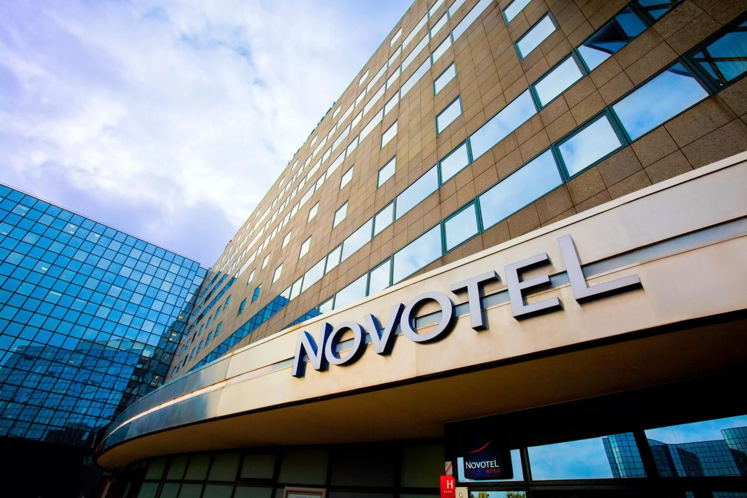 Facade/entrance in Novotel Marne-la-Vallée Noisy-le-Grand