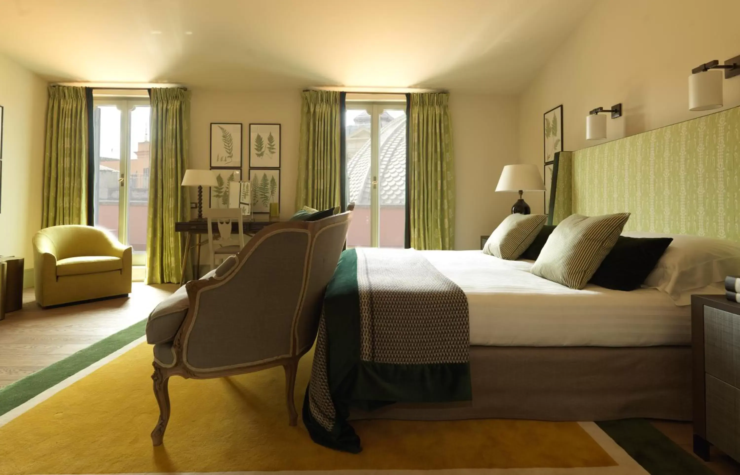 Bed in Rocco Forte Hotel De Russie Bed in Rocco Forte Hotel De Russie