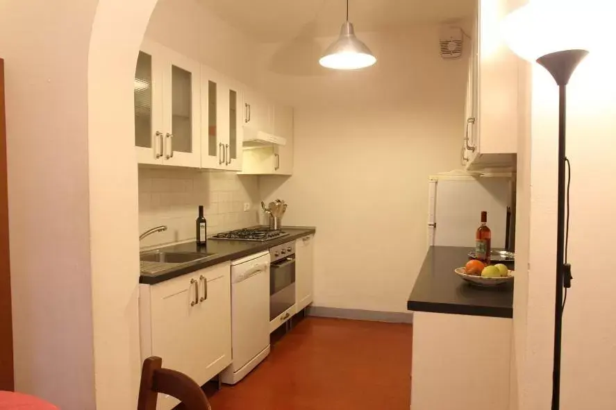 Kitchen or kitchenette, Kitchen/Kitchenette in Country Residence Cipriano - La Torre alle Tolfe
