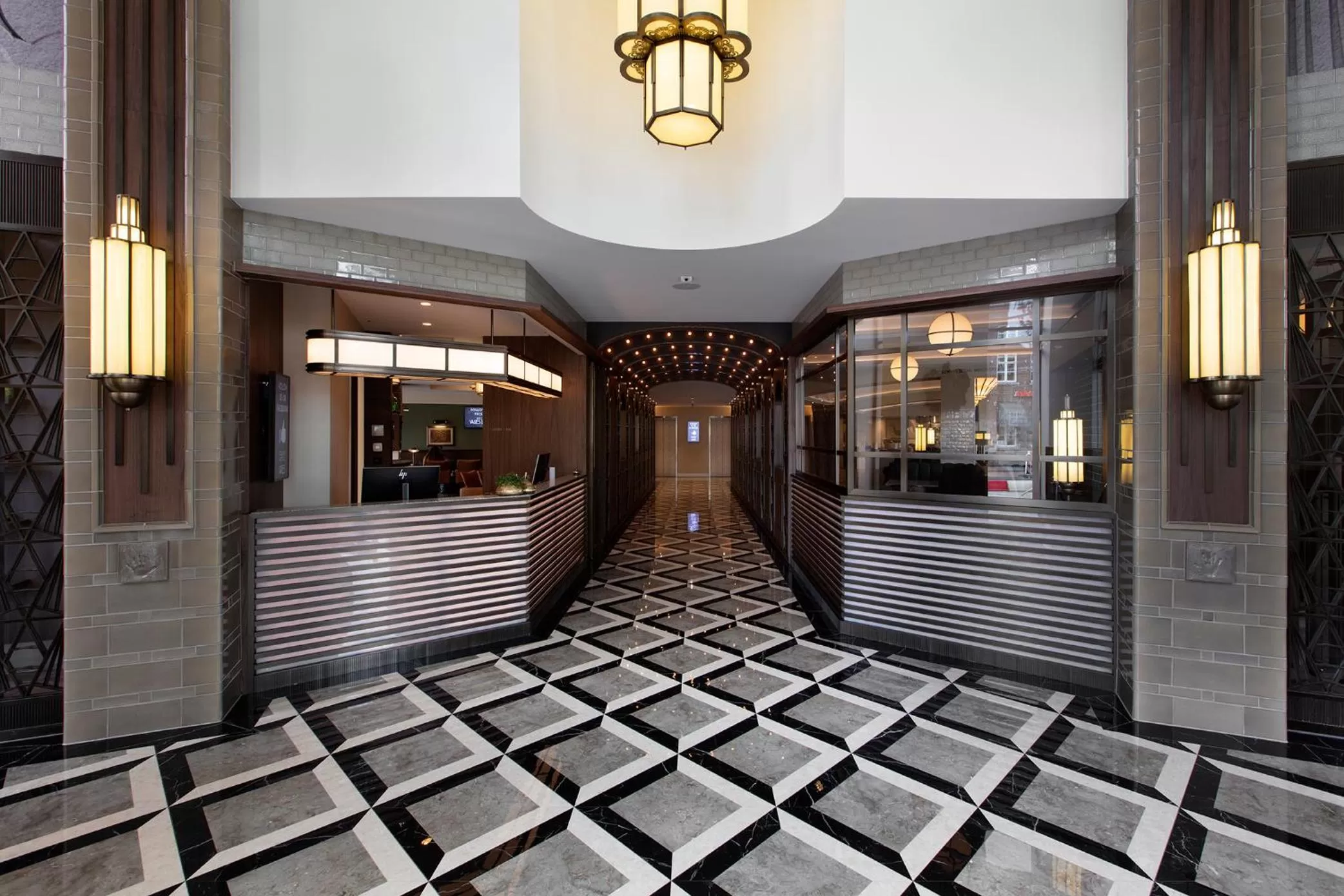 Lobby or reception in Grand Hotel Valies