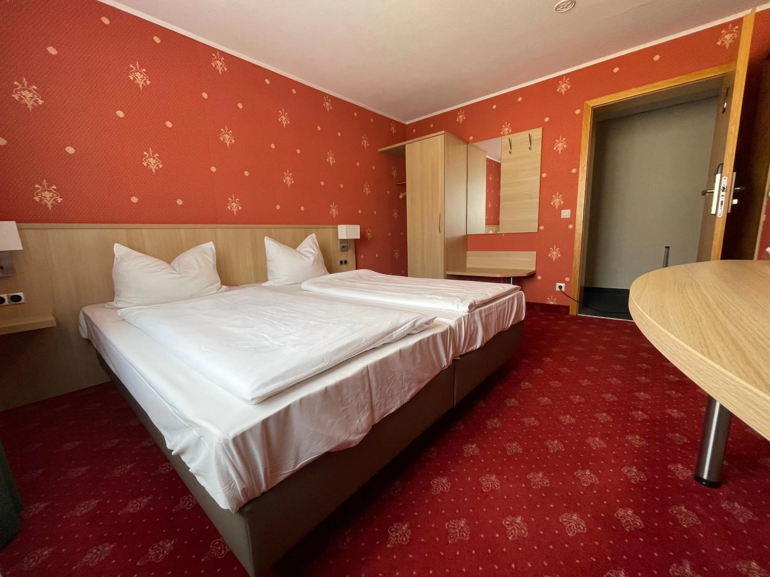 Photo of the whole room, Bed in Hafner Hotel- Apartment