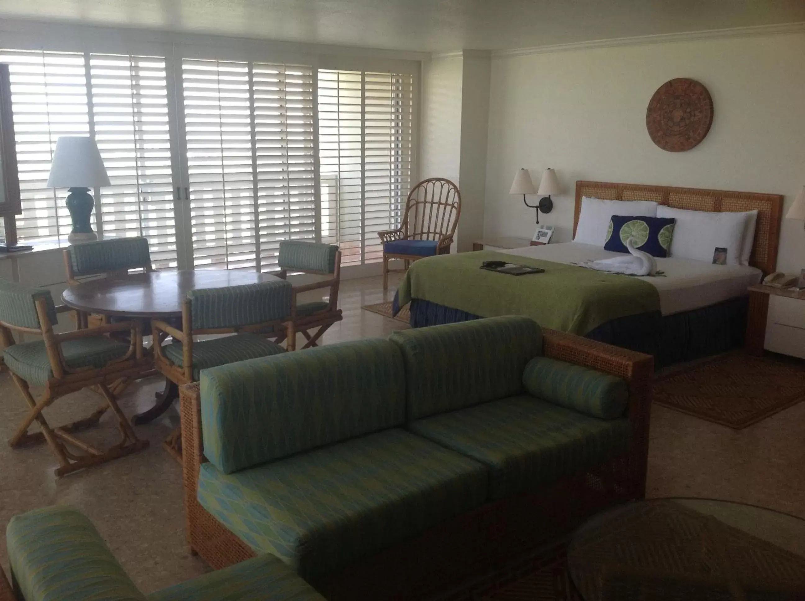 Photo of the whole room, Seating Area in Princess Mundo Imperial Riviera Diamante Acapulco