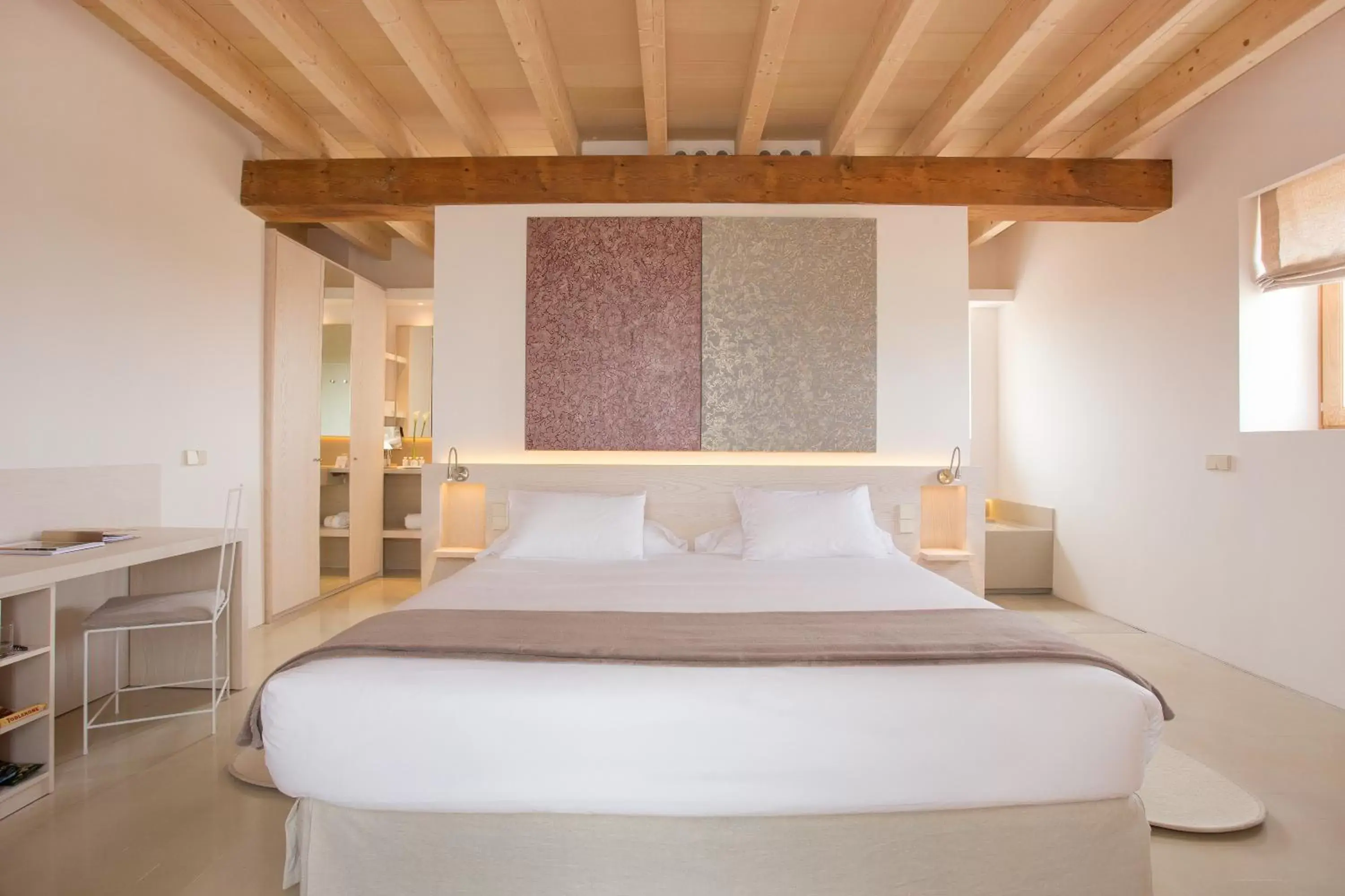 Bed in Fontsanta Hotel Thermal & Spa - Adults Only