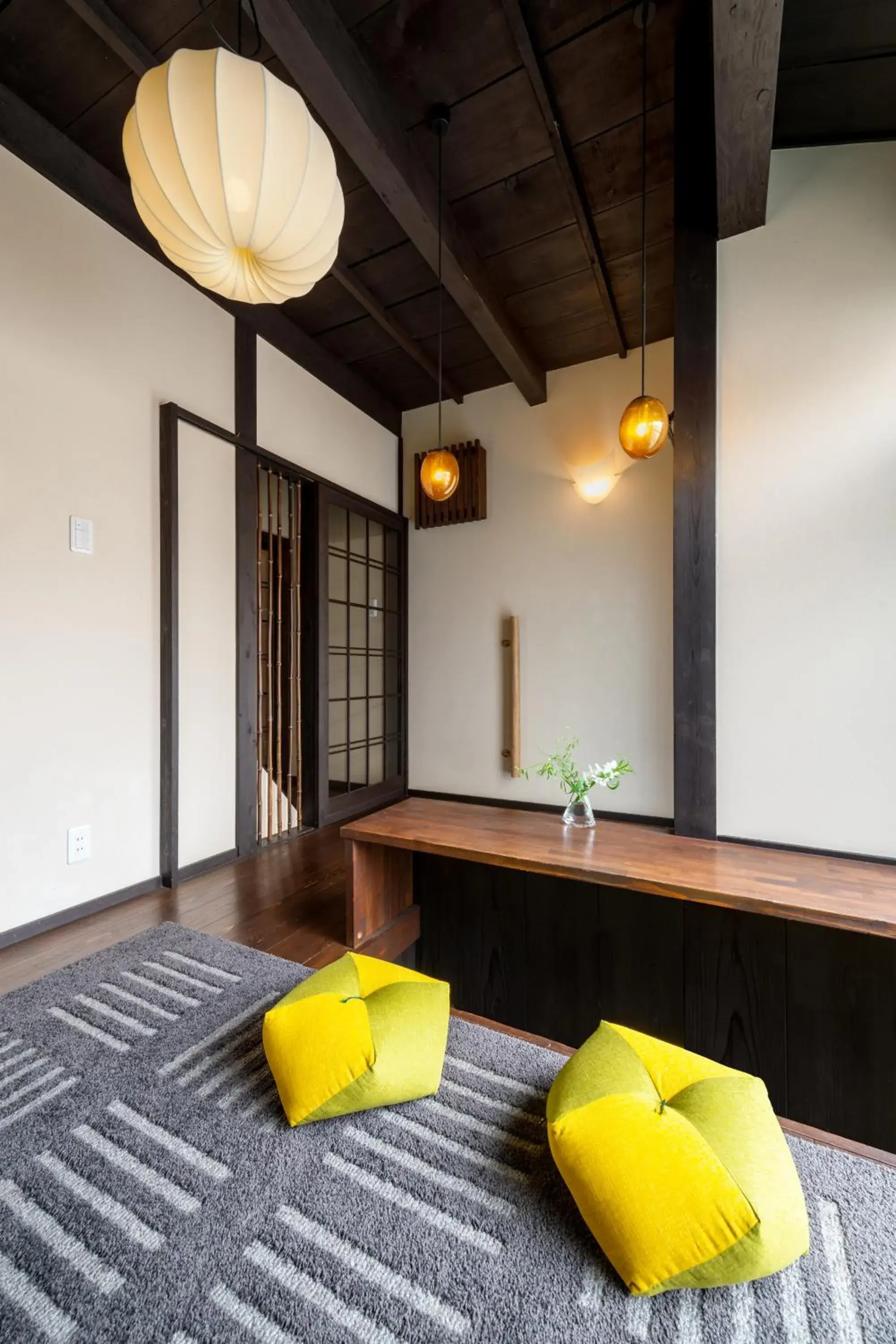 Seating area, Bed in Kohaku an Machiya House