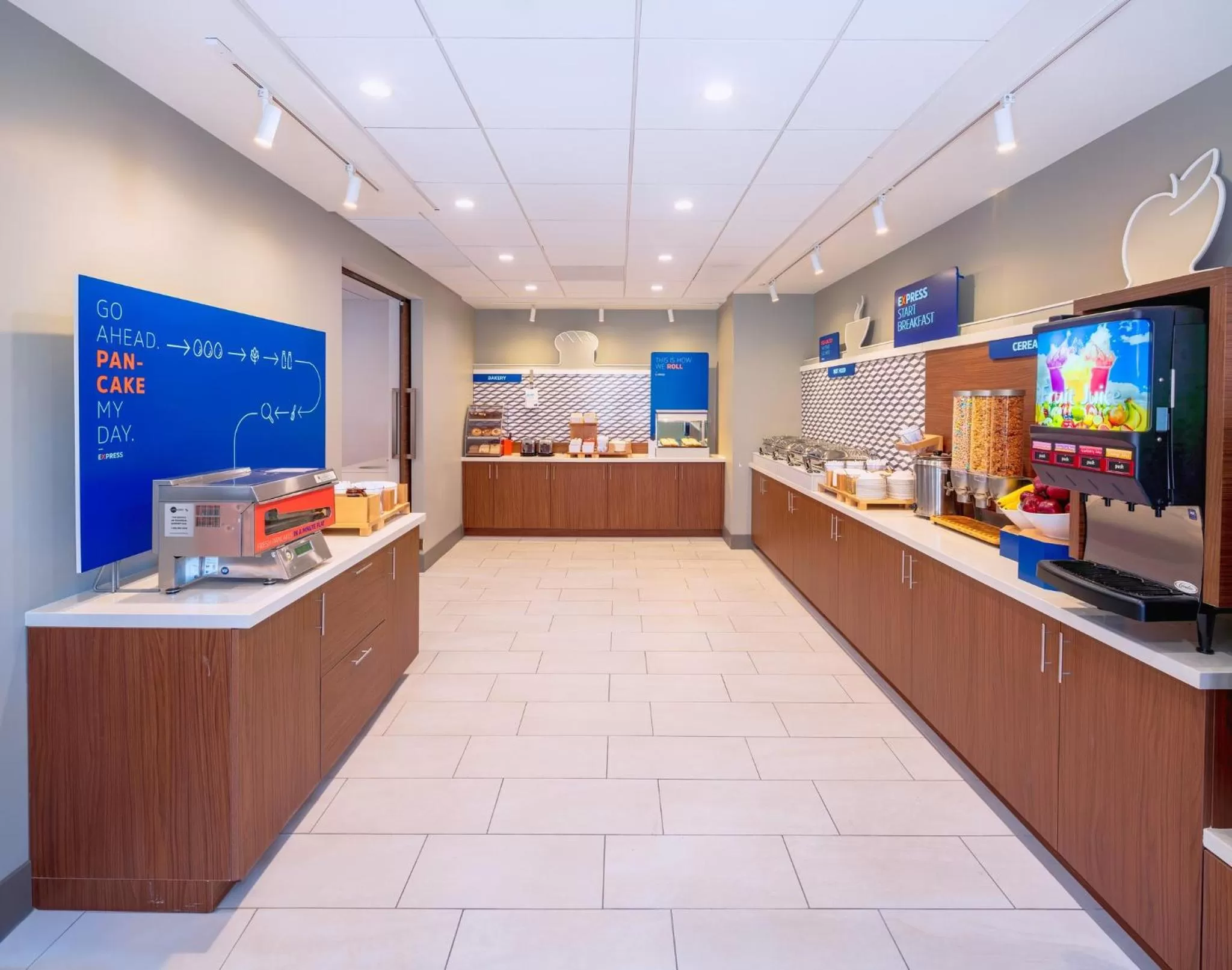 Breakfast in Holiday Inn Express La Mesa Near SDSU by IHG