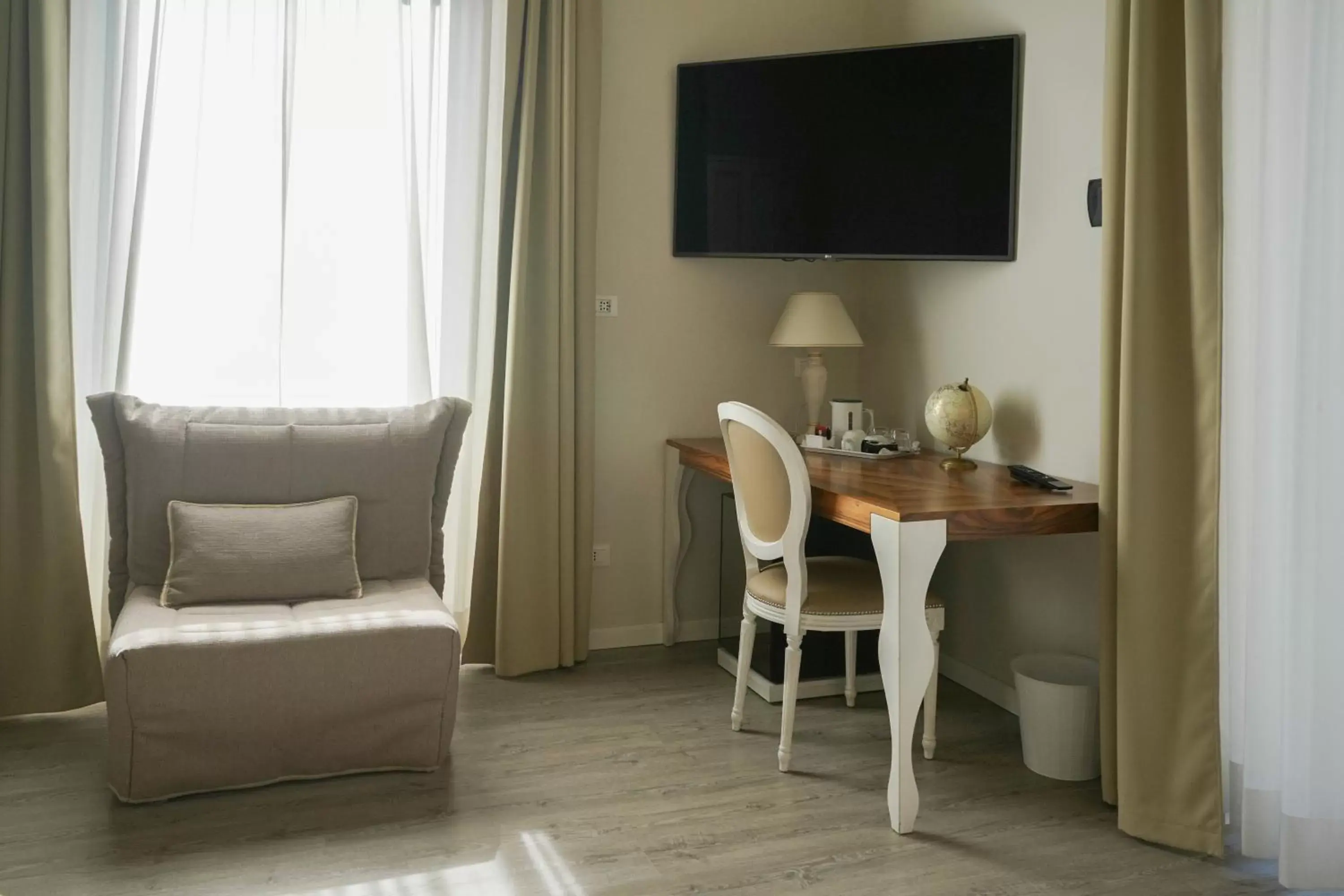 Superior Double Room in Hotel Genova Liberty Superior Double Room in Hotel Genova Liberty