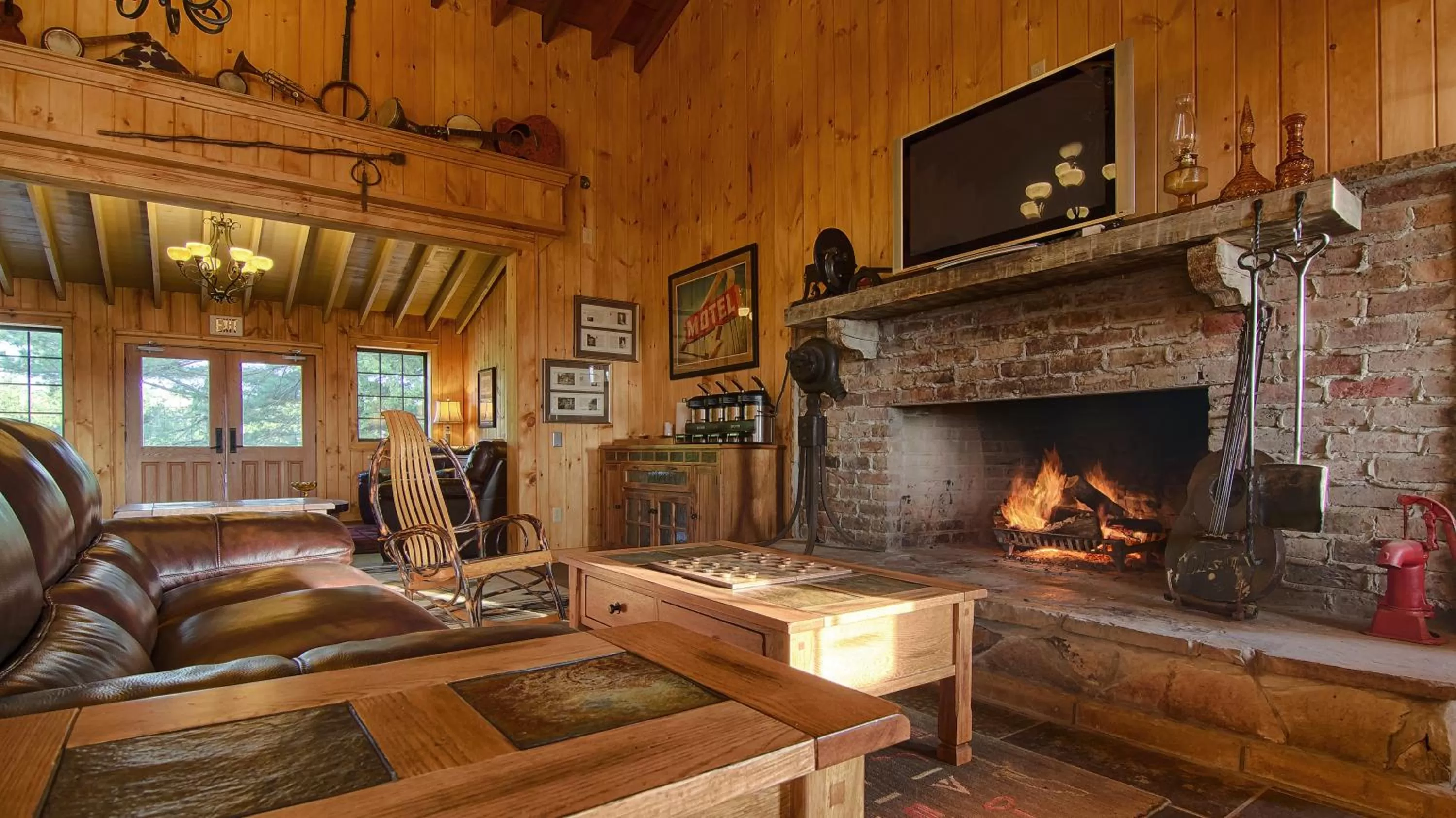 Lobby or reception in The Smoke House Lodge