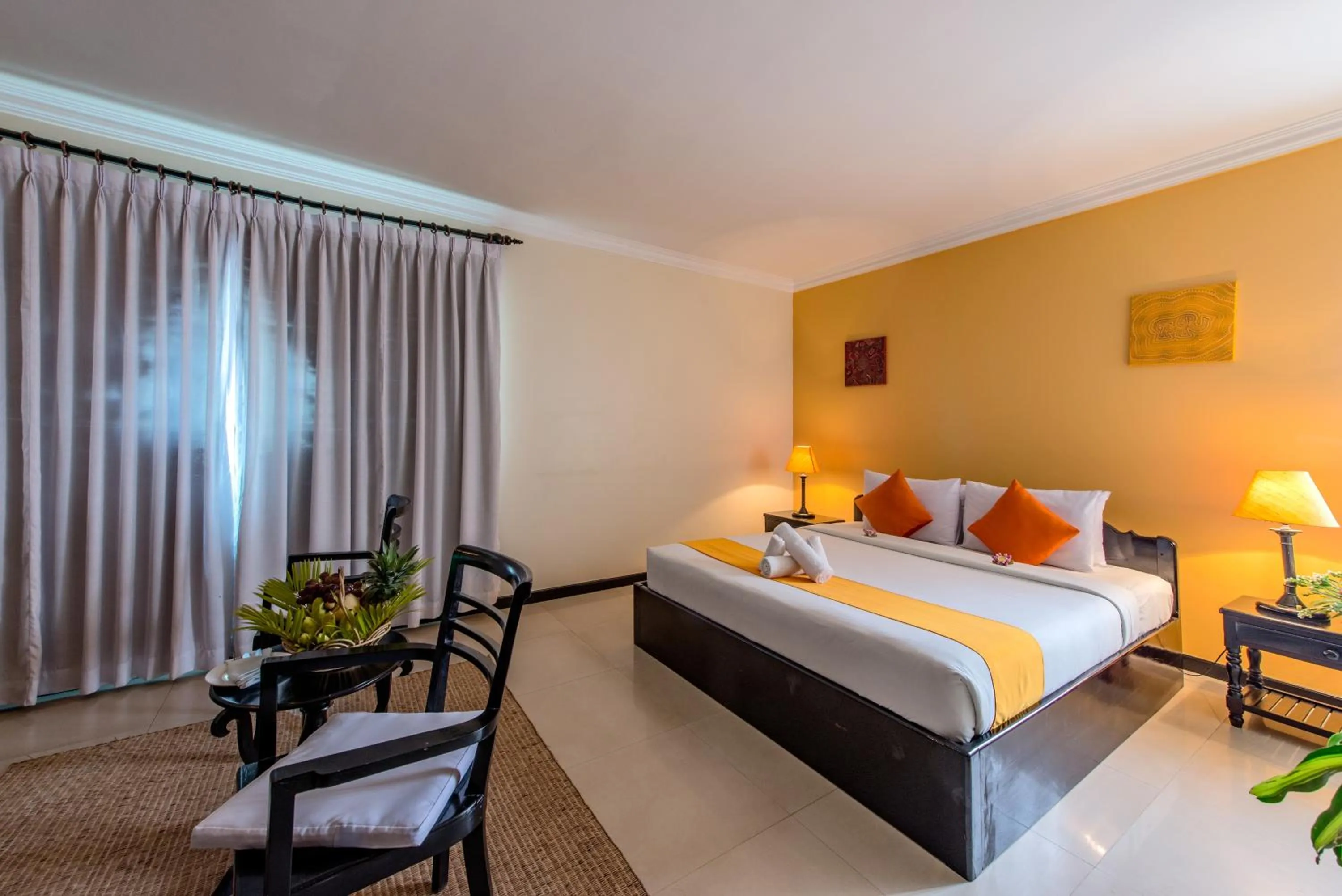 Photo of the whole room, Bed in JK Resident