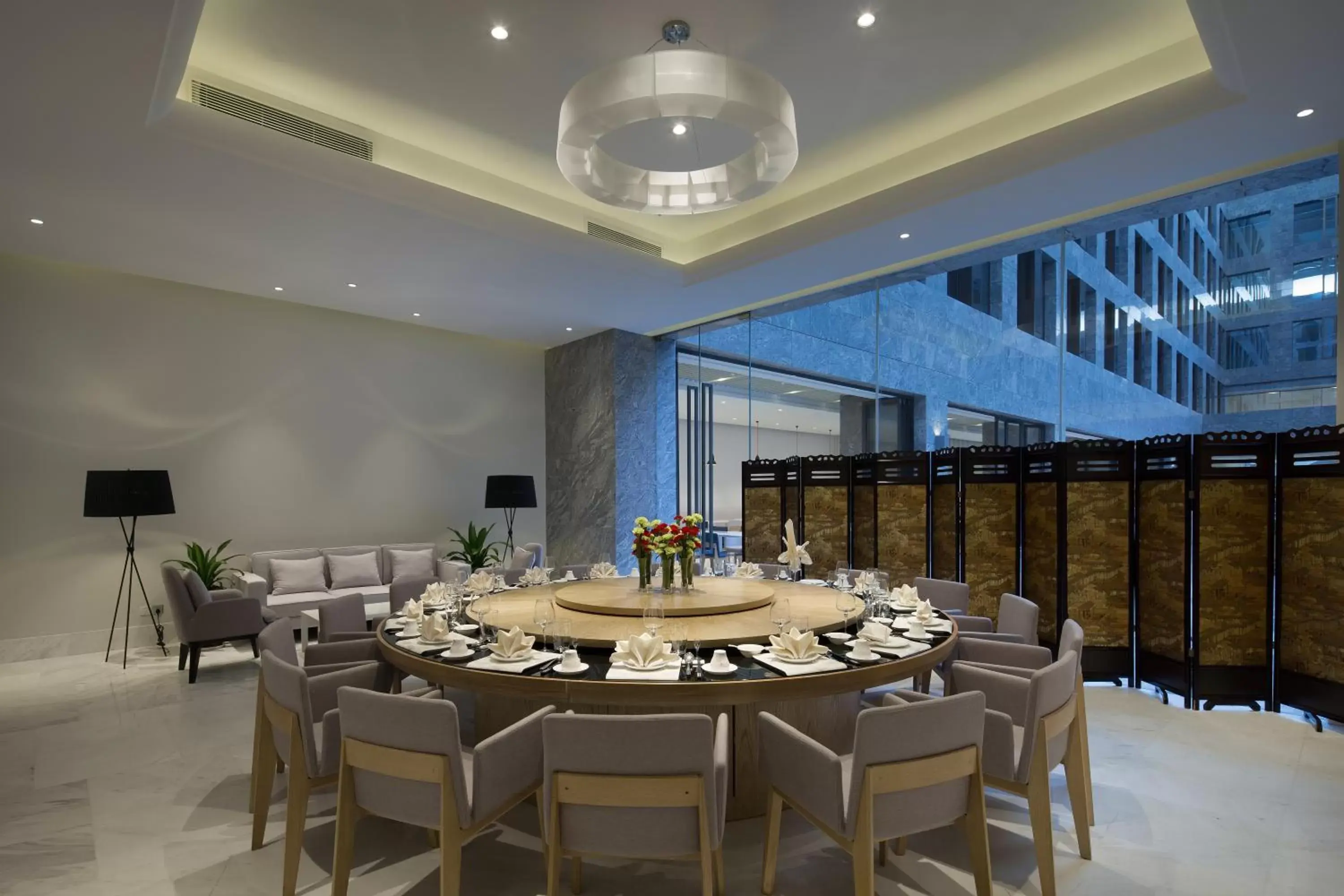 Dining area, Restaurant/Places to Eat in Sanya Phoenix Airport Hotel